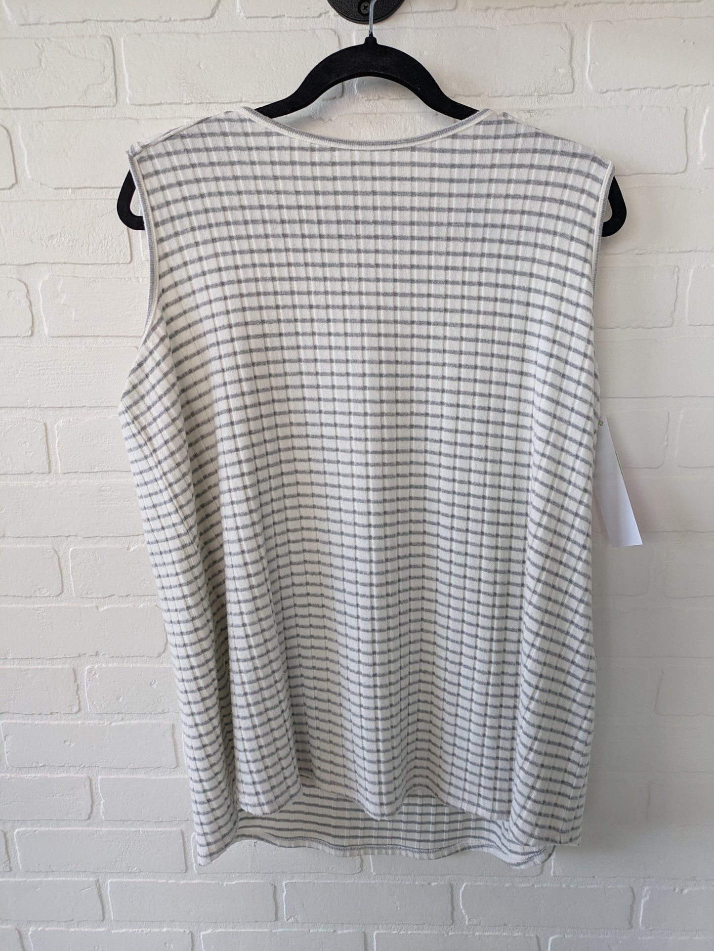 Athletic Top Short Sleeve By Zenergy By Chicos Size: Xl