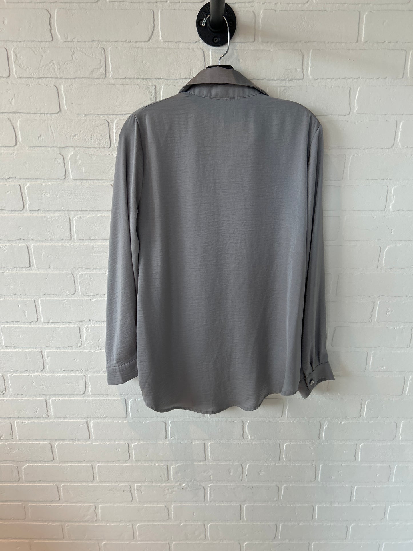 Top Long Sleeve By Alex & Lili In Grey, Size: M