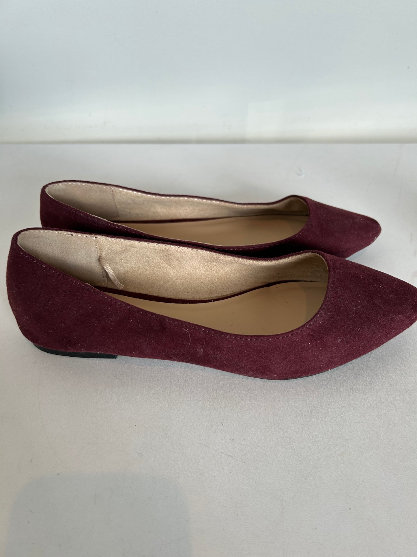 Shoes Flats By Old Navy In Maroon, Size: 8
