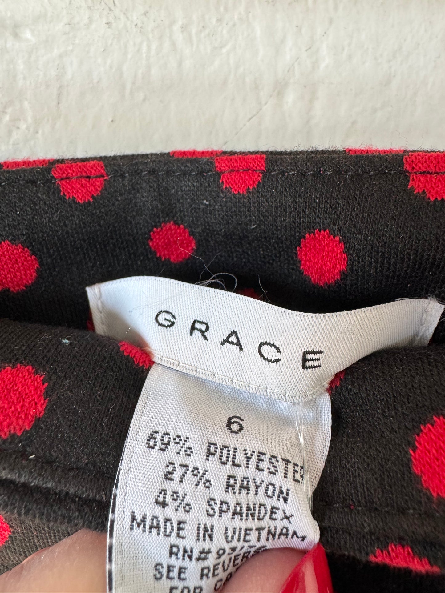 Skirt Midi By Grace In Black & Red, Size: 6