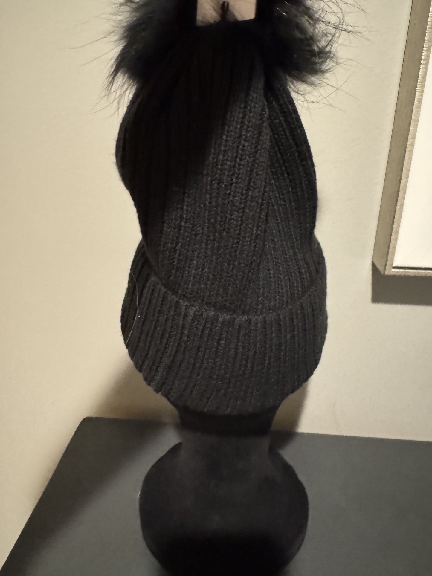 Hat Beanie By Clothes Mentor