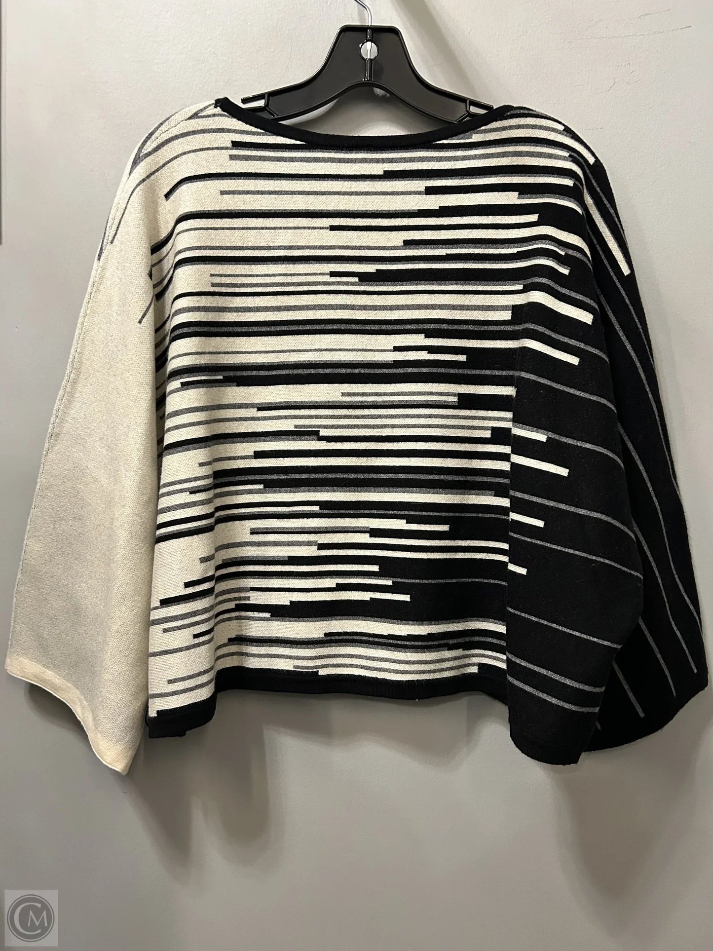 Sweater By Clothes Mentor In Black & Cream, Size: L