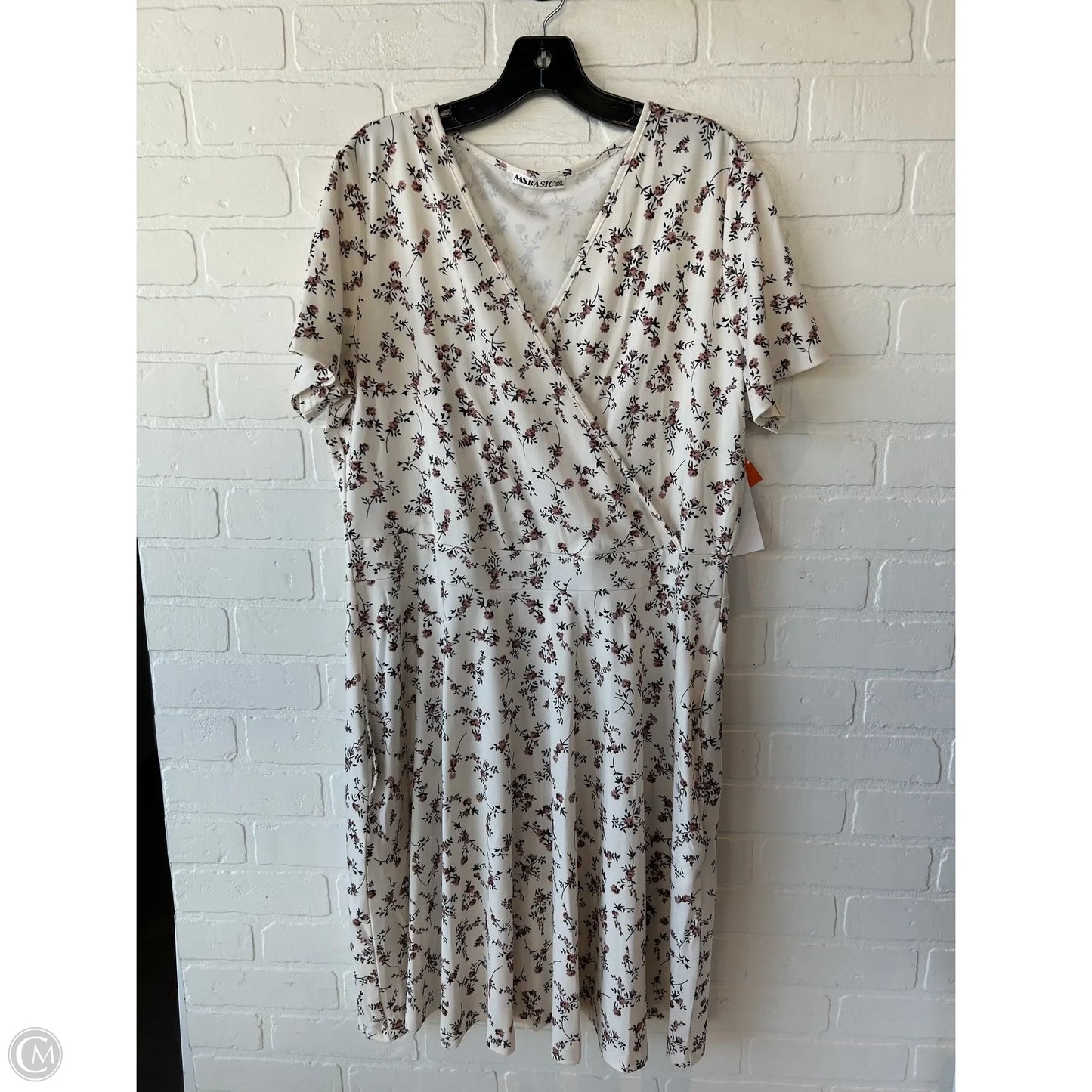Dress Casual Midi By Cme In Cream & Tan, Size: Xxl