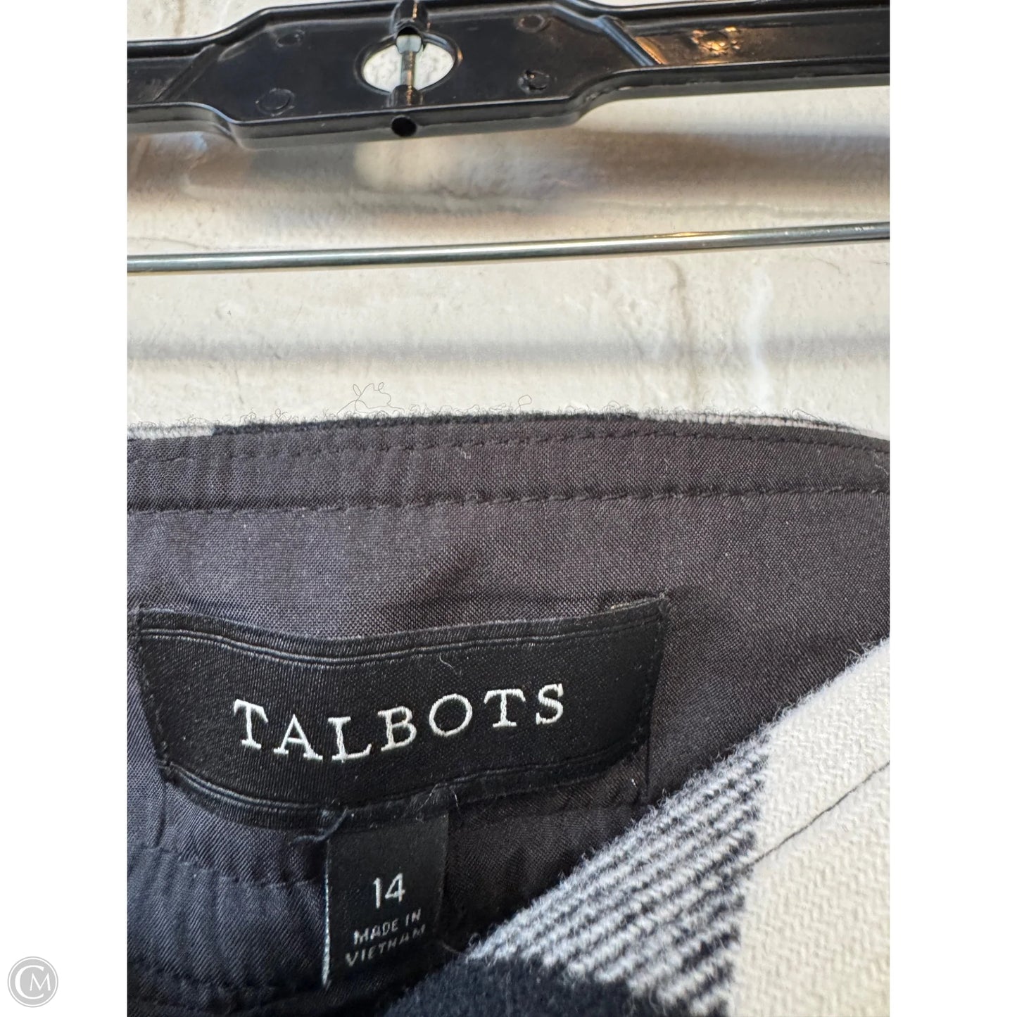 Skirt Mini & Short By Talbots In Black & White, Size: Xl