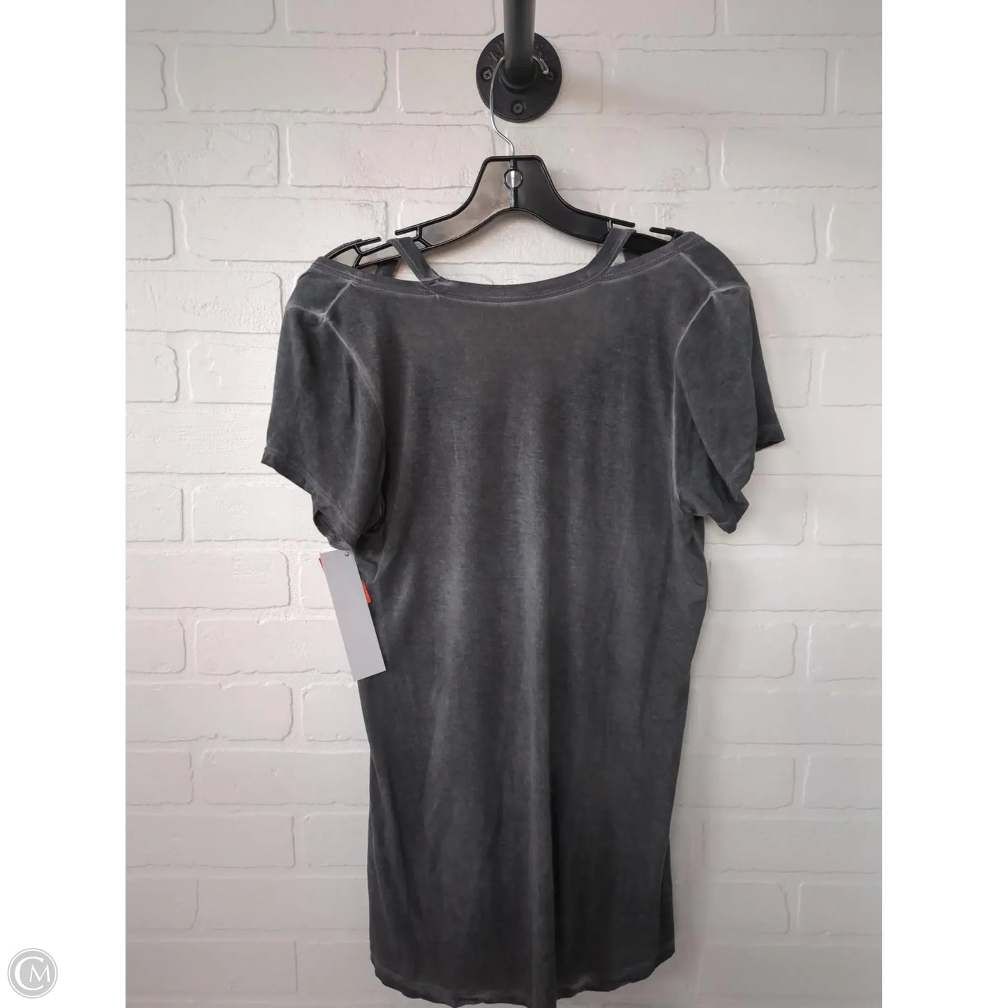 Top Short Sleeve By T & B In Grey, Size: Xs