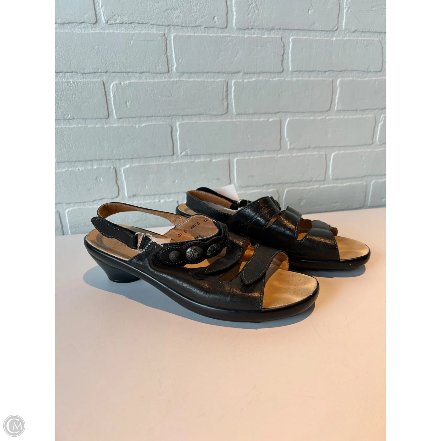 Sandals Heels Kitten By Think In Black, Size: 10.5
