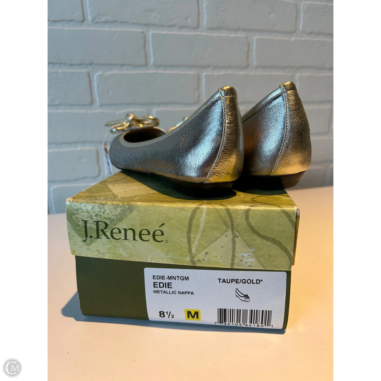 Shoes Flats By J Renee In Gold, Size: 8.5