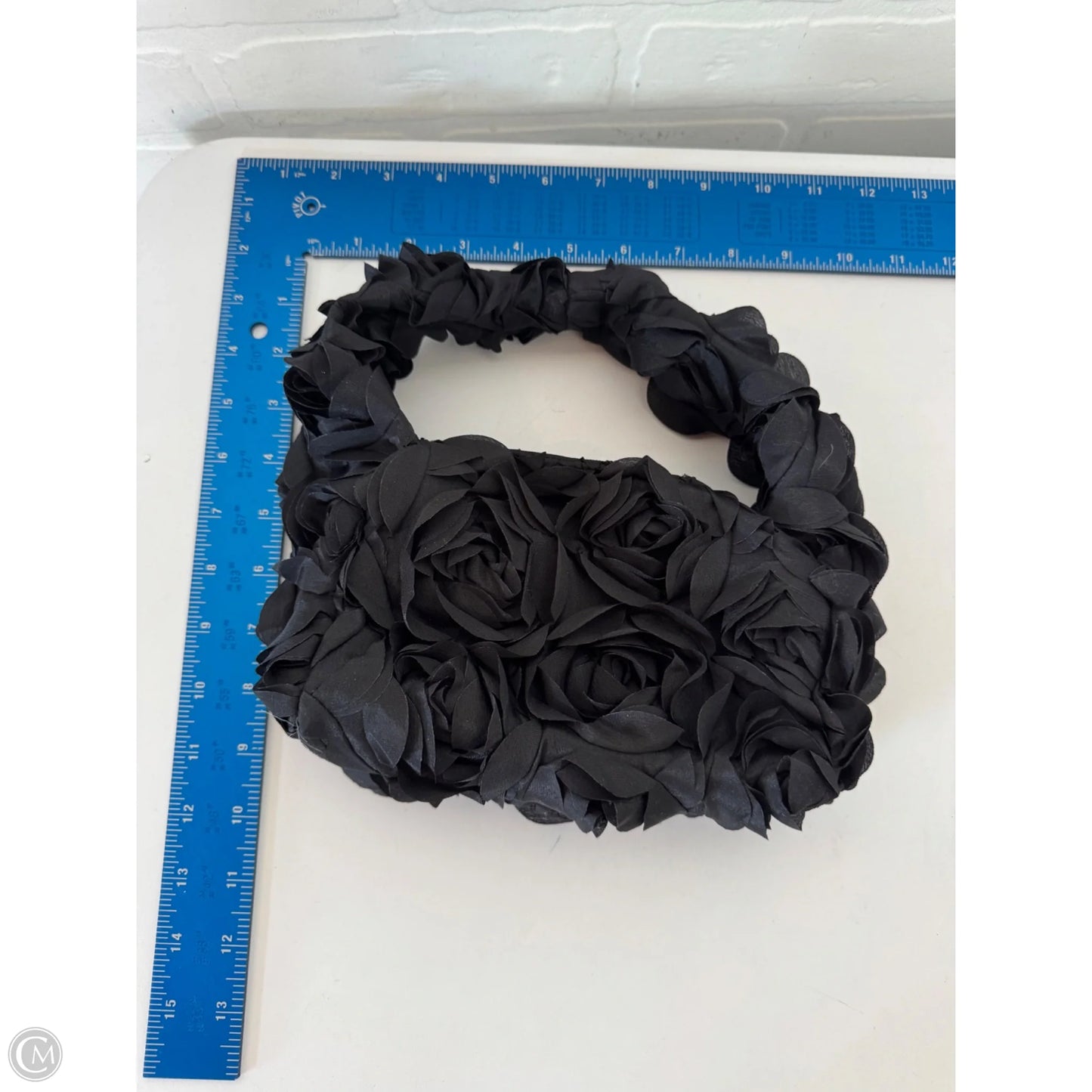 Clutch By Clothes Mentor, Size: Small