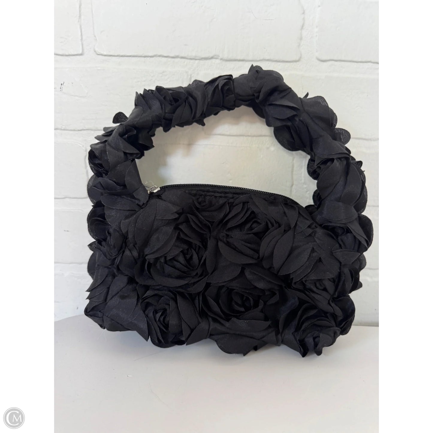 Clutch By Clothes Mentor, Size: Small
