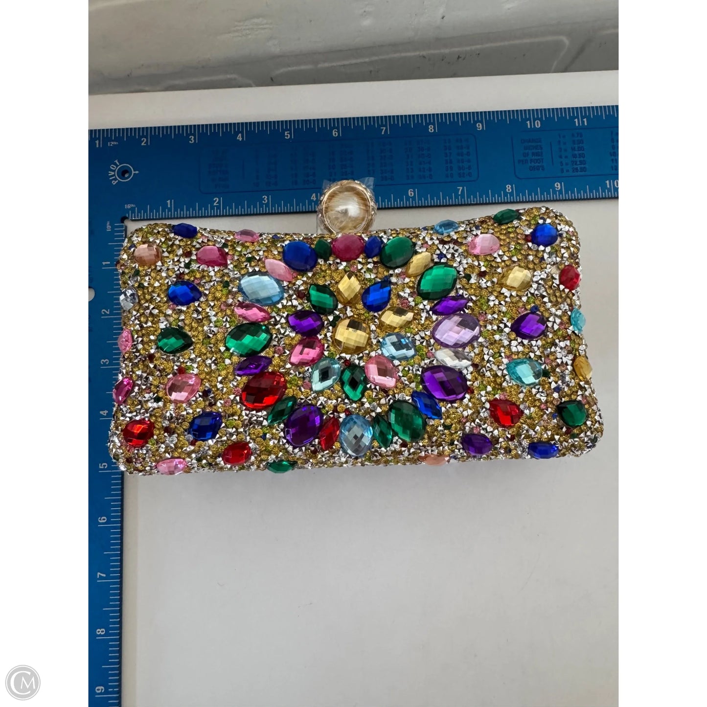 Clutch By Clothes Mentor, Size: Medium