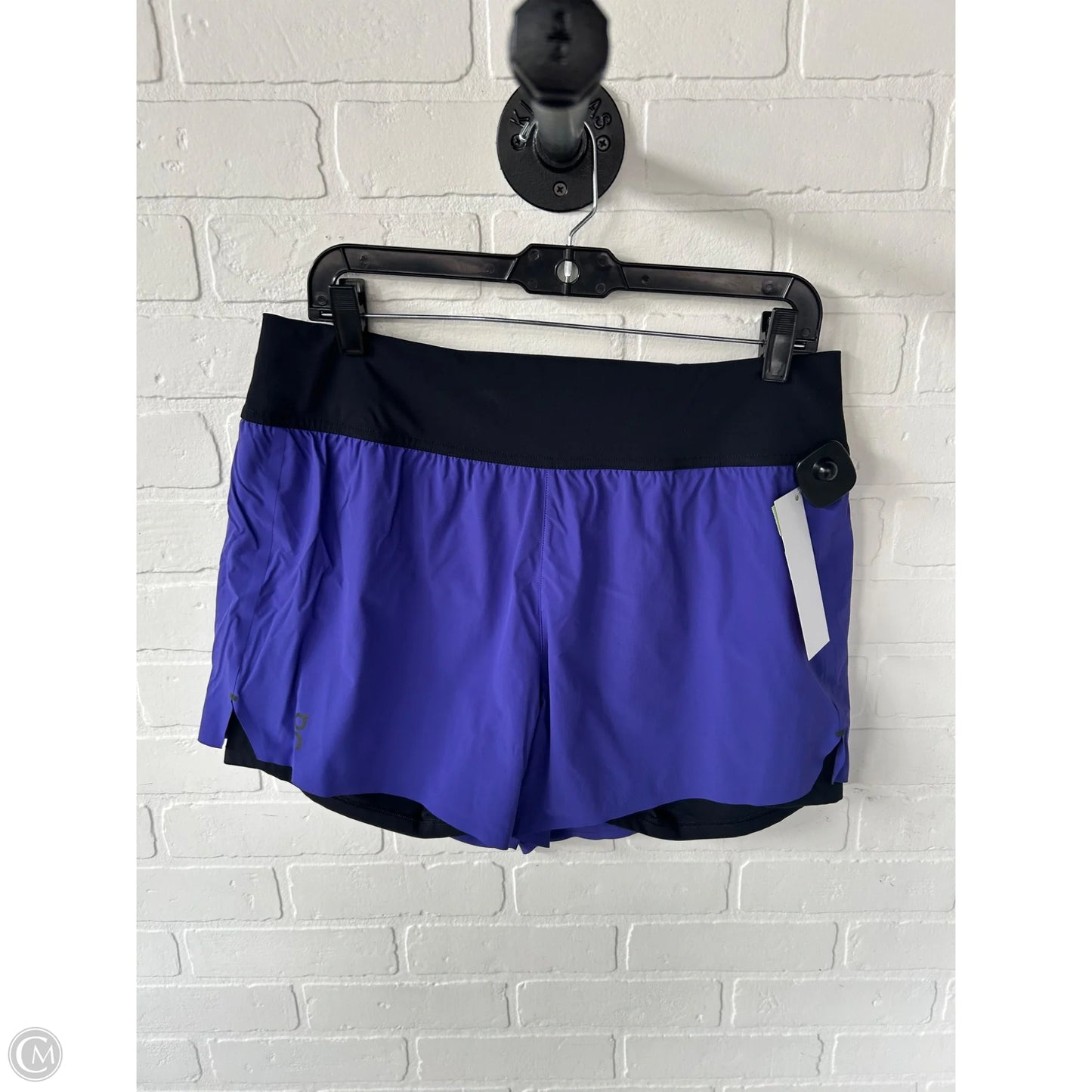 Athletic Shorts By On In Black & Purple, Size: 16