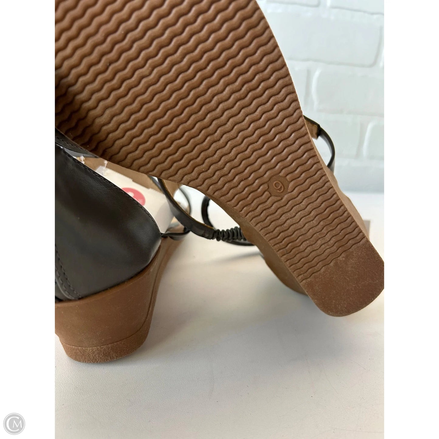 Sandals Flats By JOLIMAIL In Grey, Size: 9