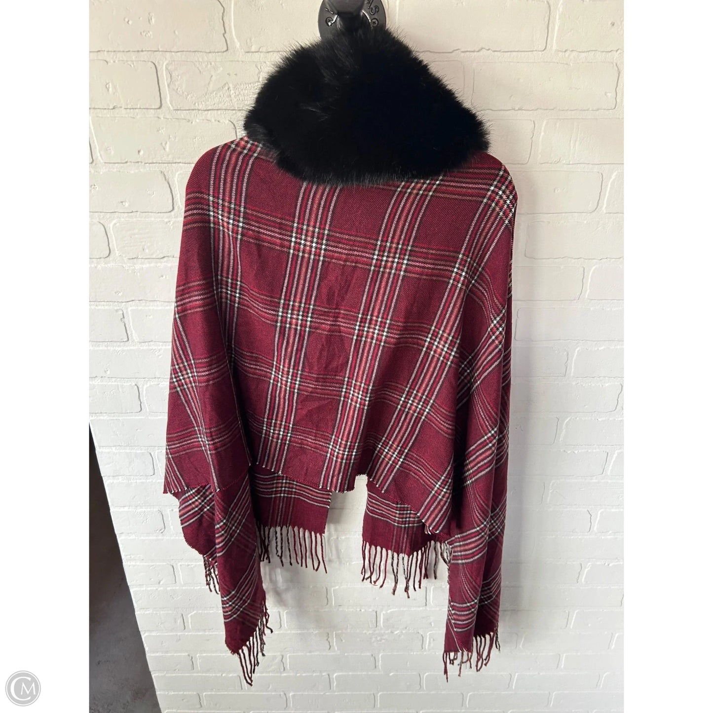 Shawl By Cmc In Black & Red, Size: Osfm