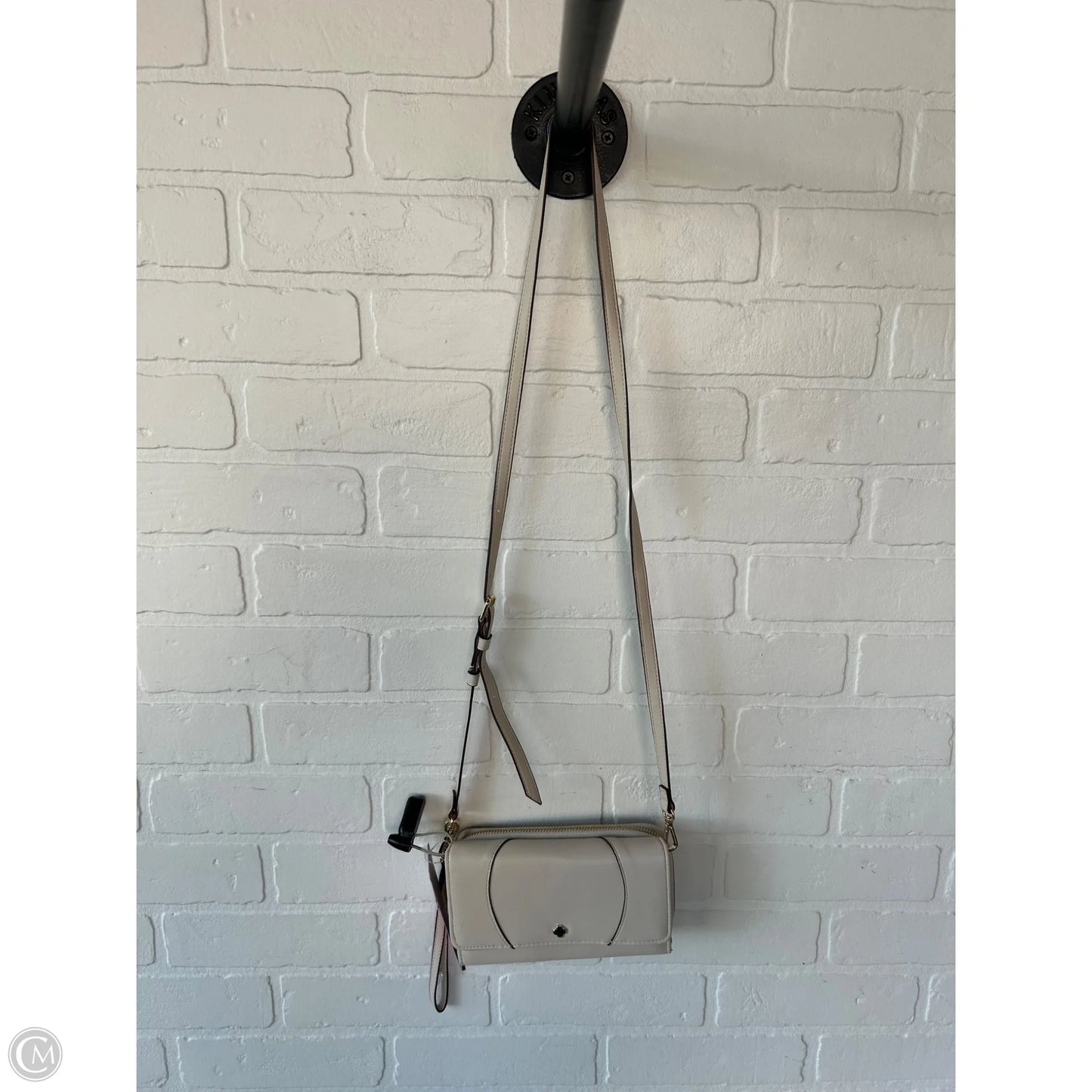 Crossbody By Clothes Mentor, Size: Small