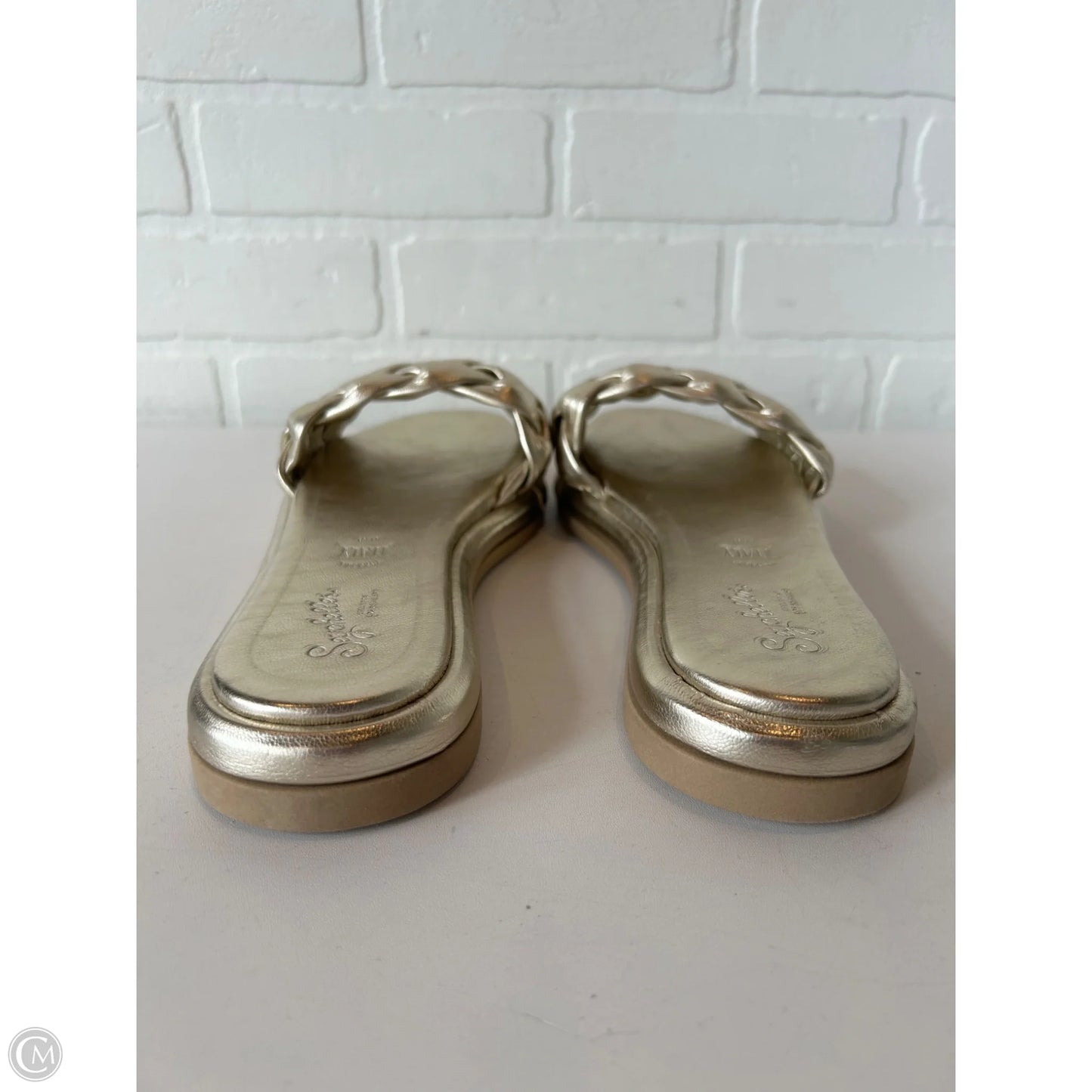 Sandals Flats By Seychelles In Gold, Size: 10