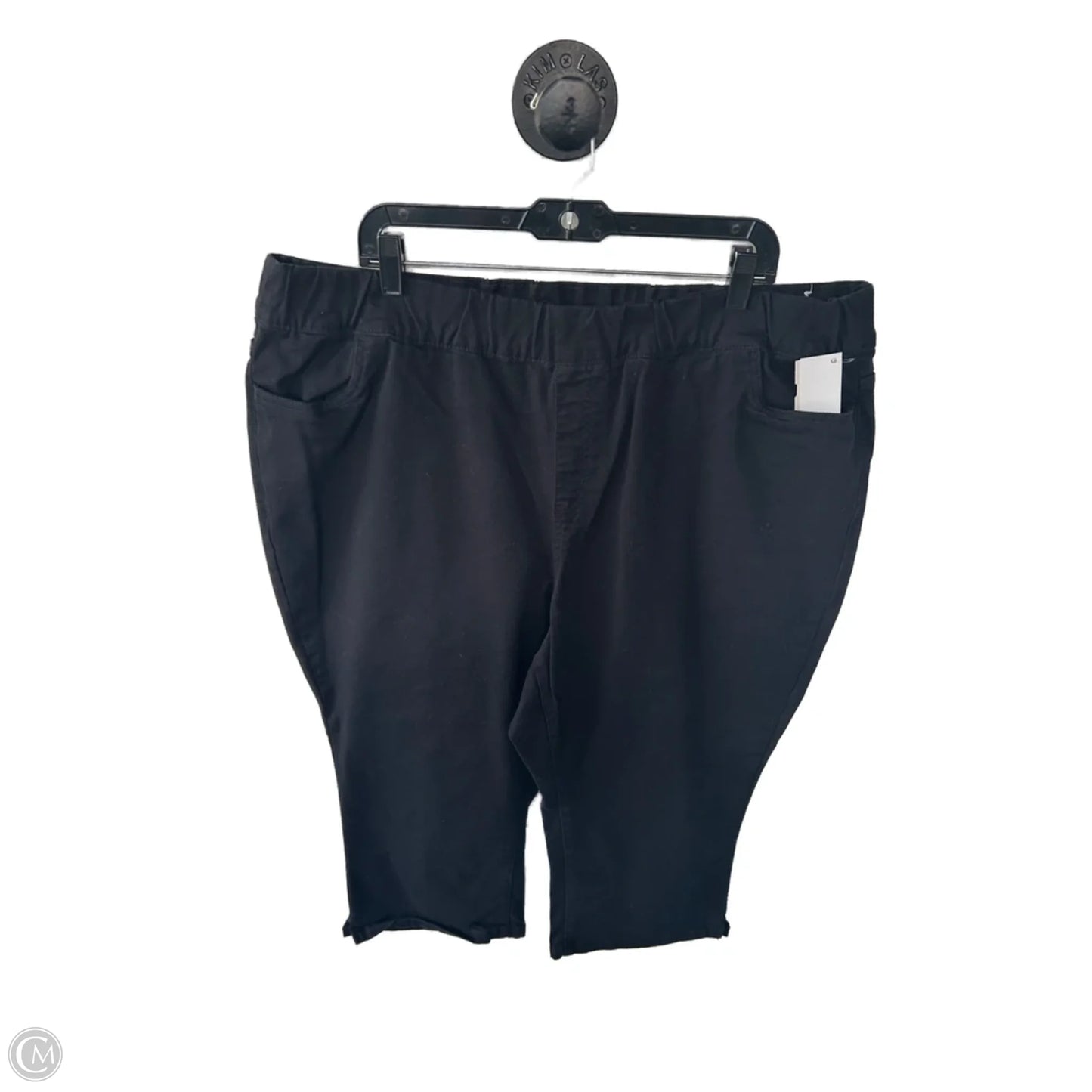 Capris By Lane Bryant In Black, Size: 24