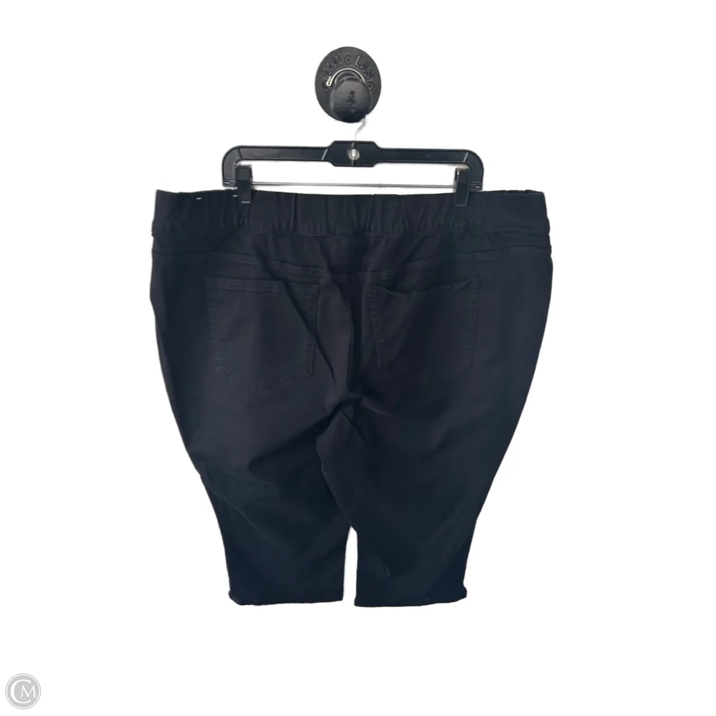 Capris By Lane Bryant In Black, Size: 24