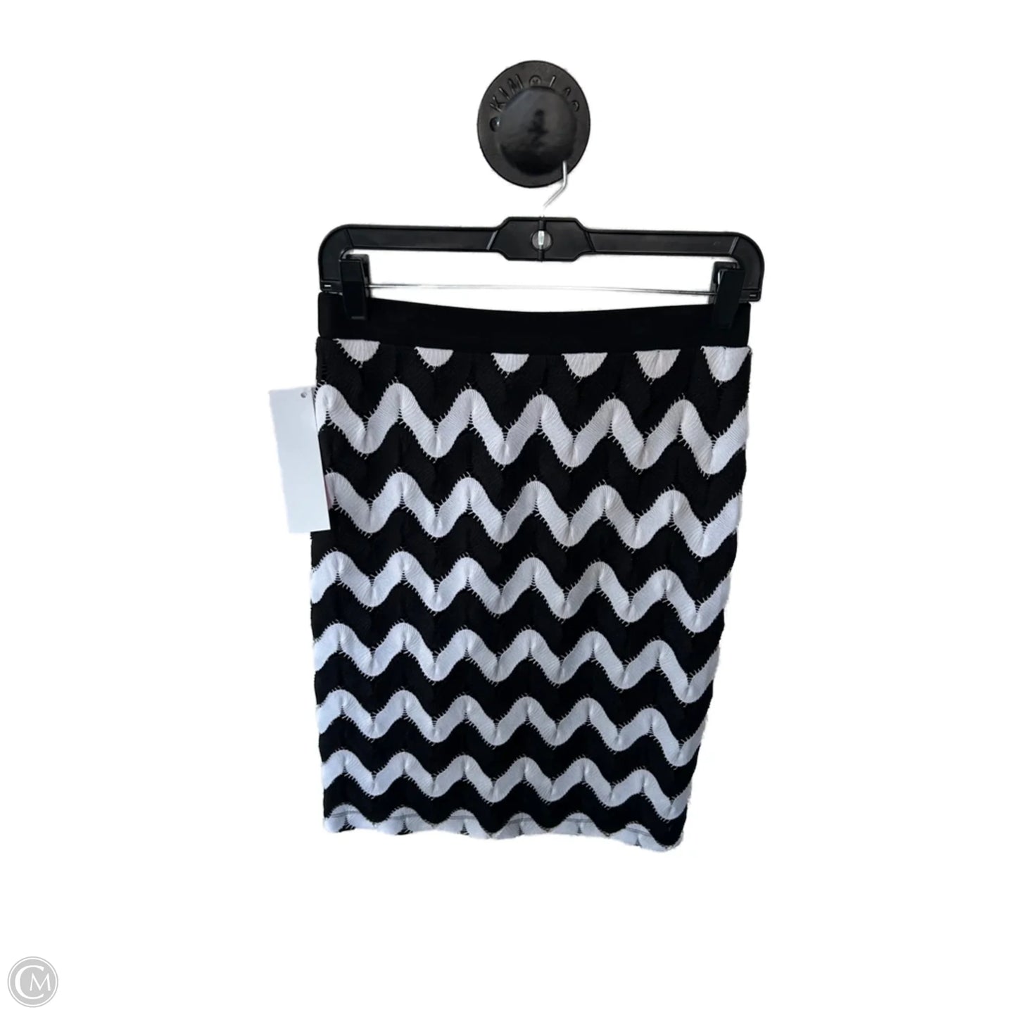 Skirt Mini & Short By Sunny Leigh In Black & White, Size: 2