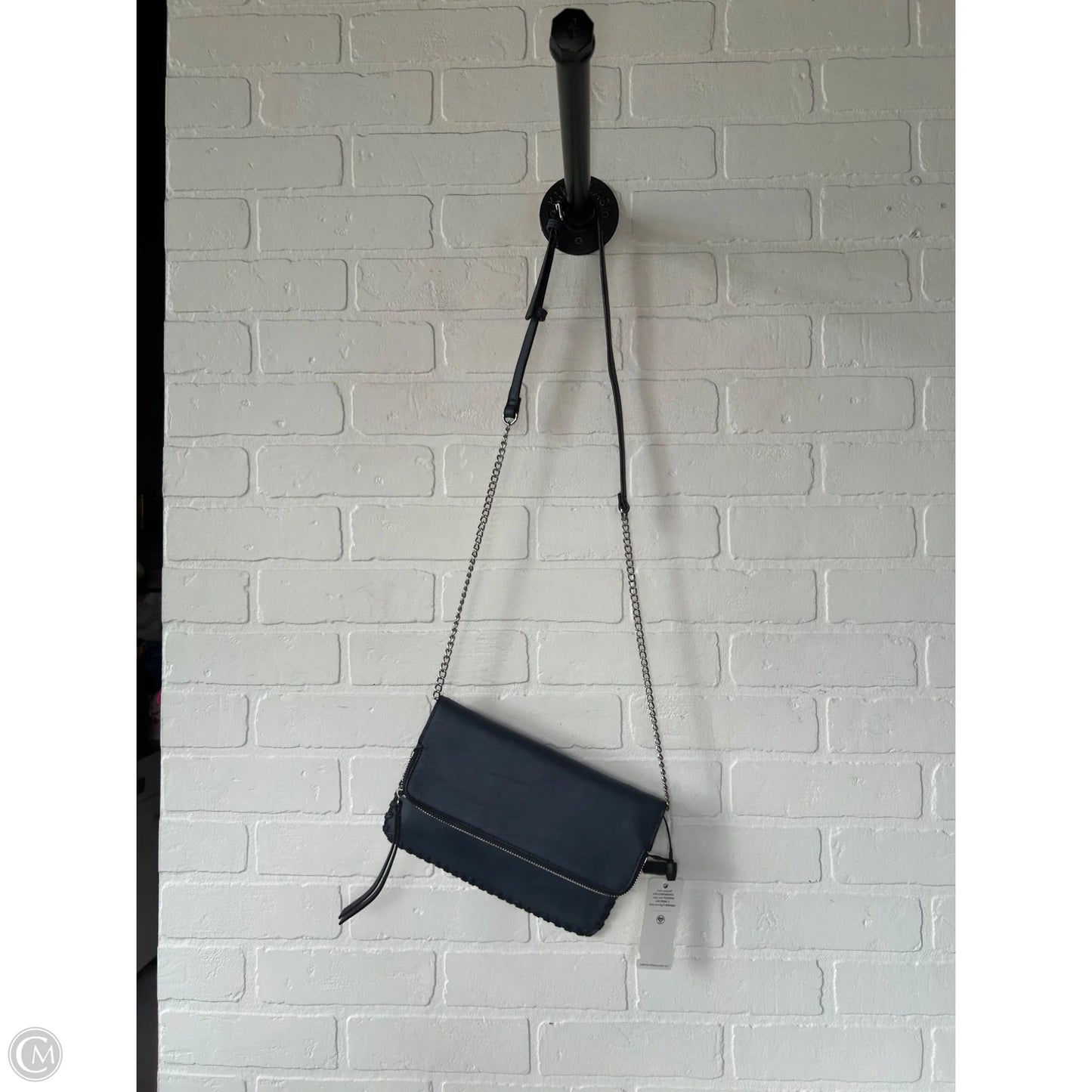 Crossbody By Urban Expressions, Size: Medium