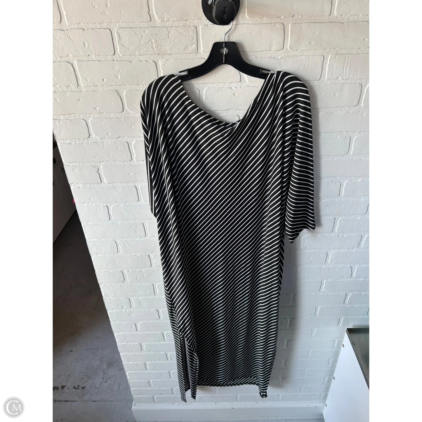 Dress Casual Maxi By Clothes Mentor In Black & White, Size: Xl