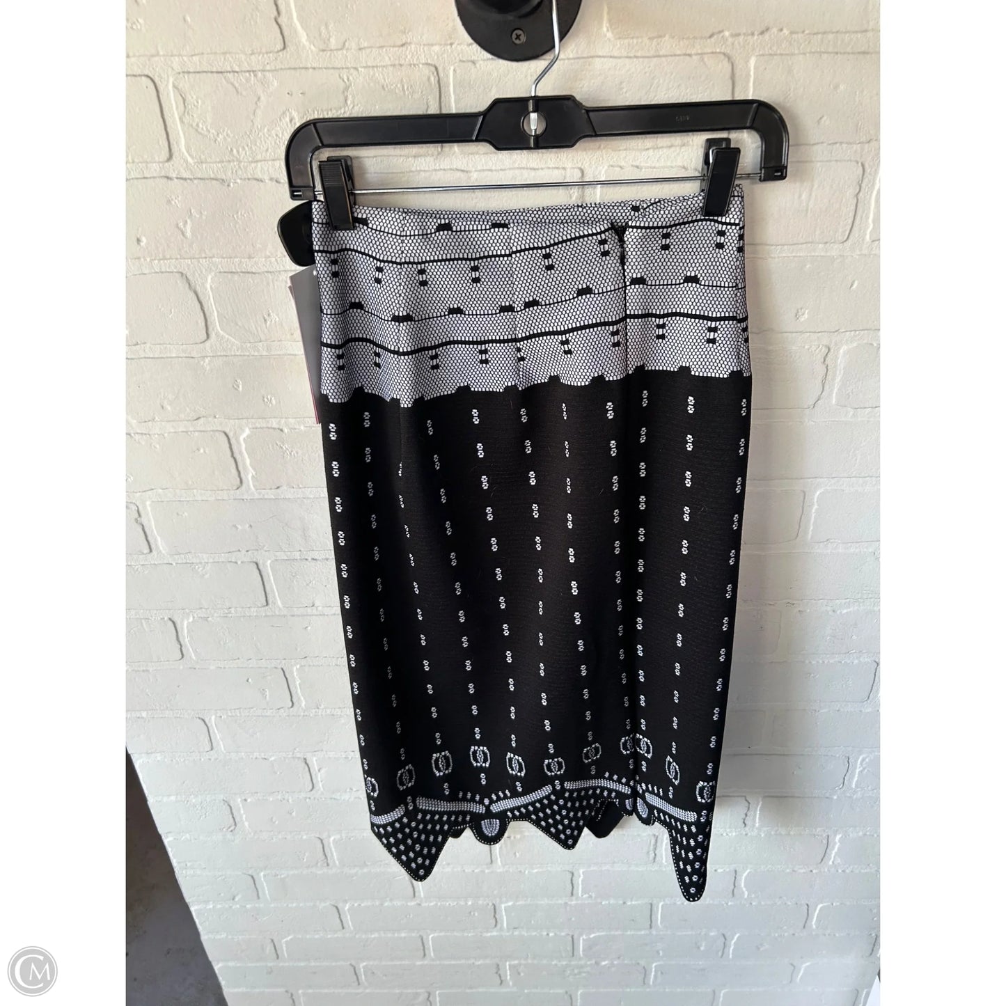 Skirt Midi By Cma In Black & White, Size: 0