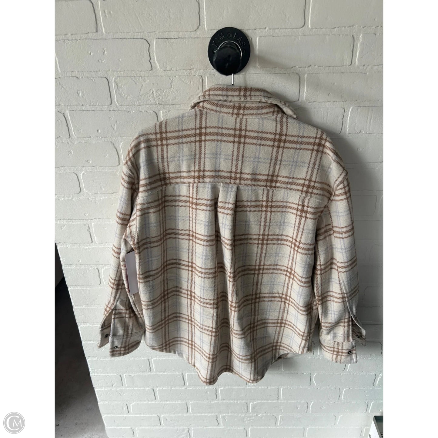Jacket Shirt By Clothes Mentor In Cream & Tan, Size: Xs
