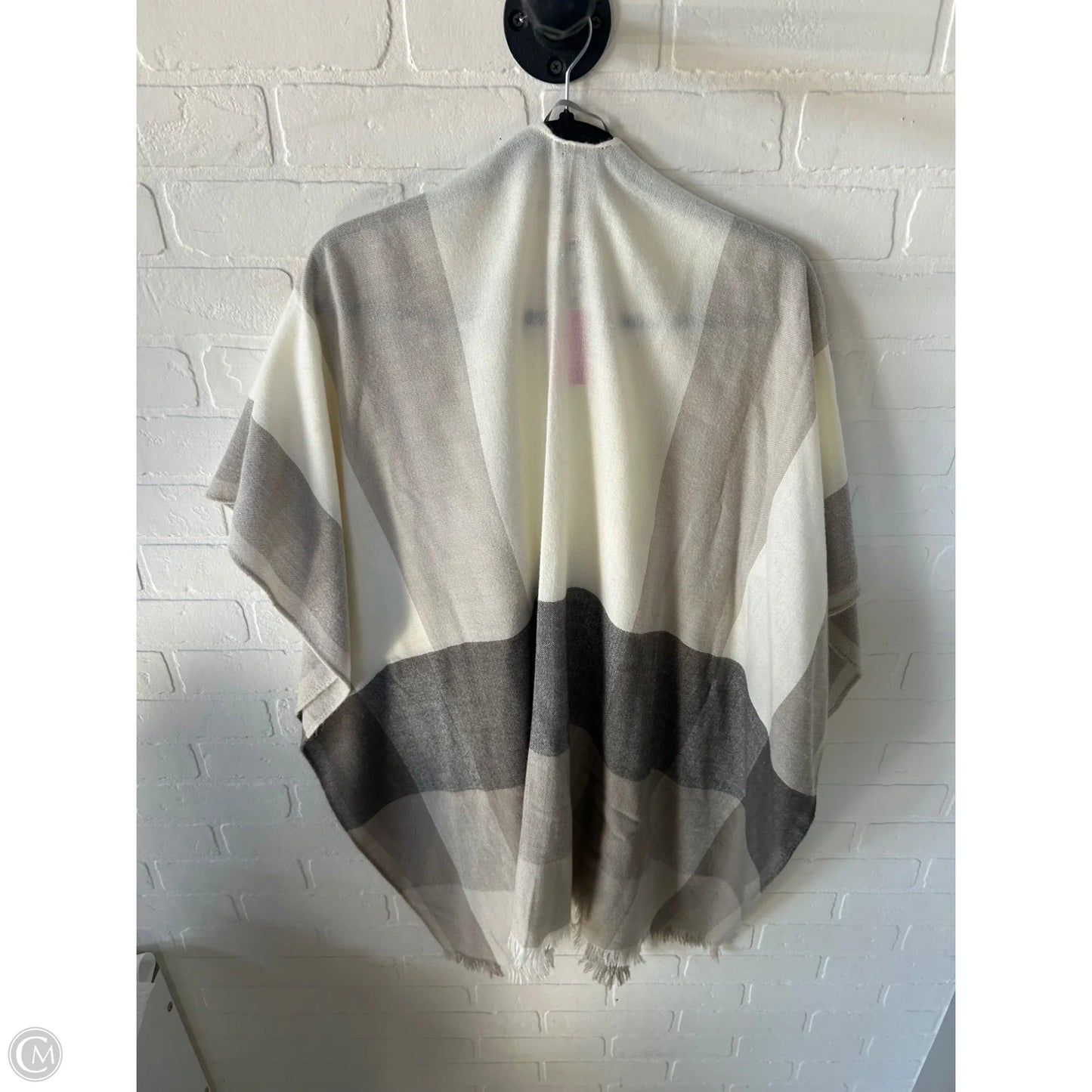 Shawl By Nordstrom In Brown & Cream, Size: Osfm