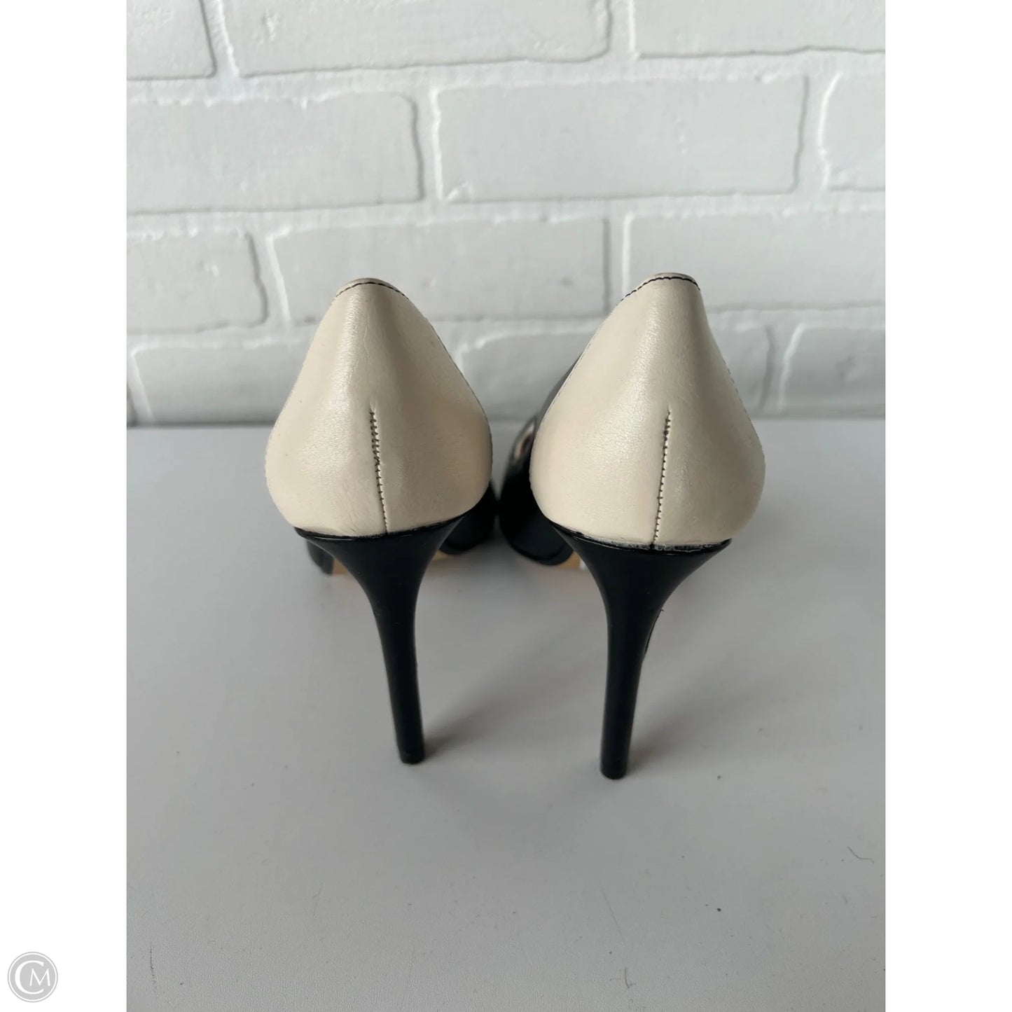 Shoes Heels Stiletto By Banana Republic In Black & Cream, Size: 7.5