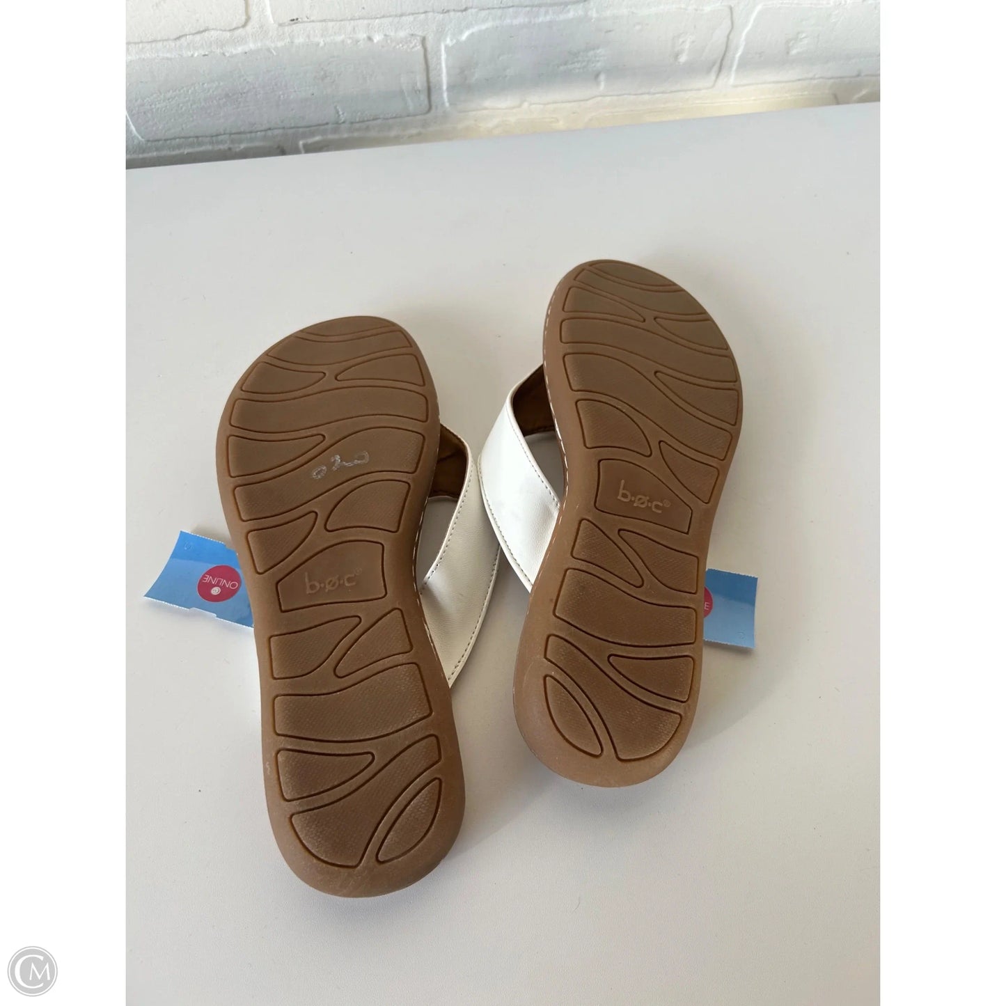 Sandals Flip Flops By Boc In White, Size: 9