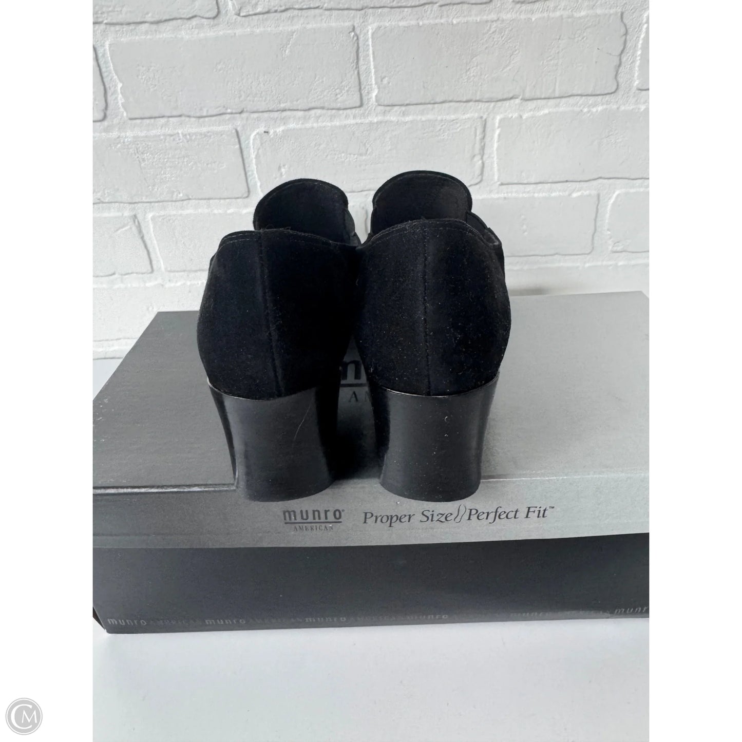 Boots Ankle Heels By Munro In Black, Size: 8