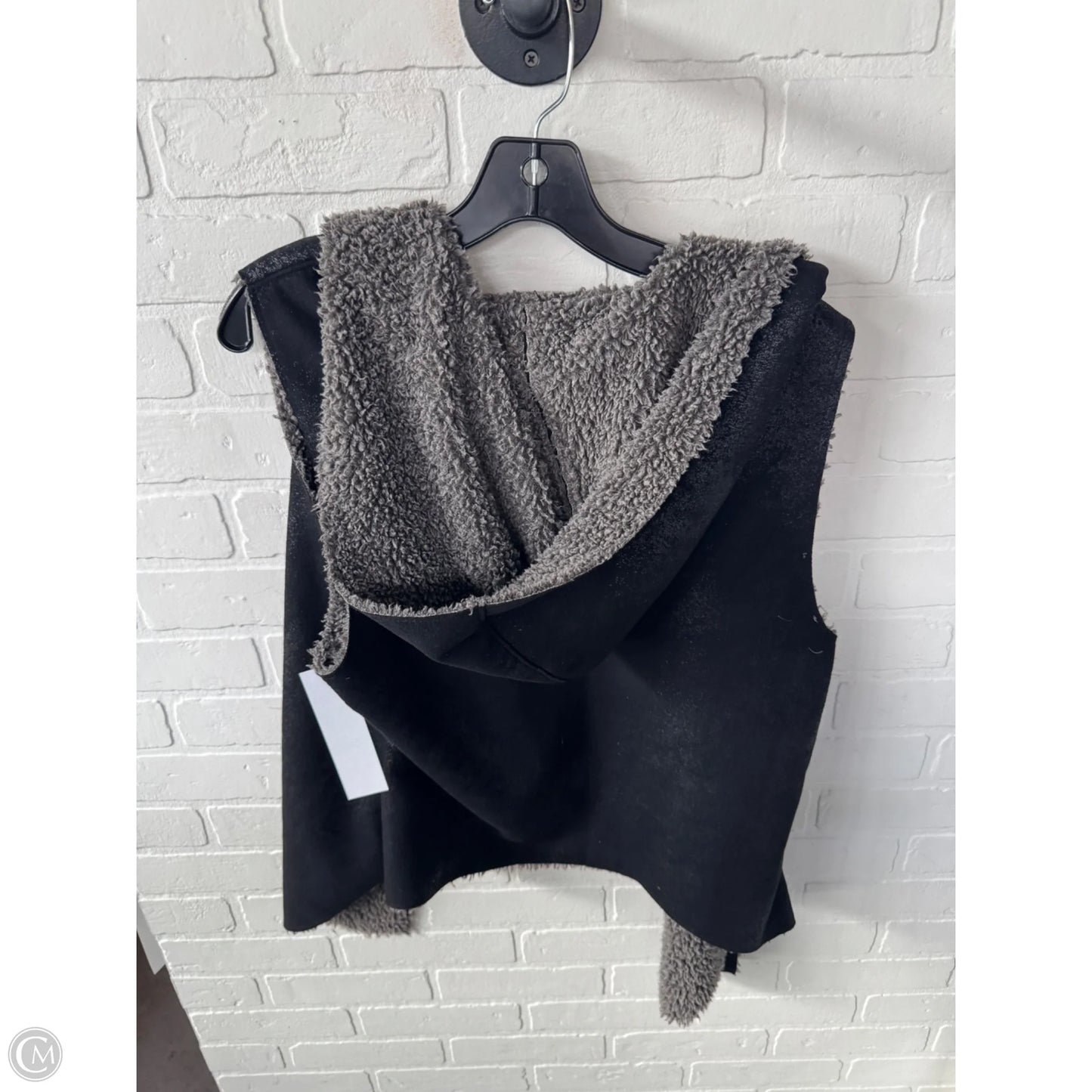 Vest Faux Fur & Sherpa By Dylan In Black & Grey, Size: L