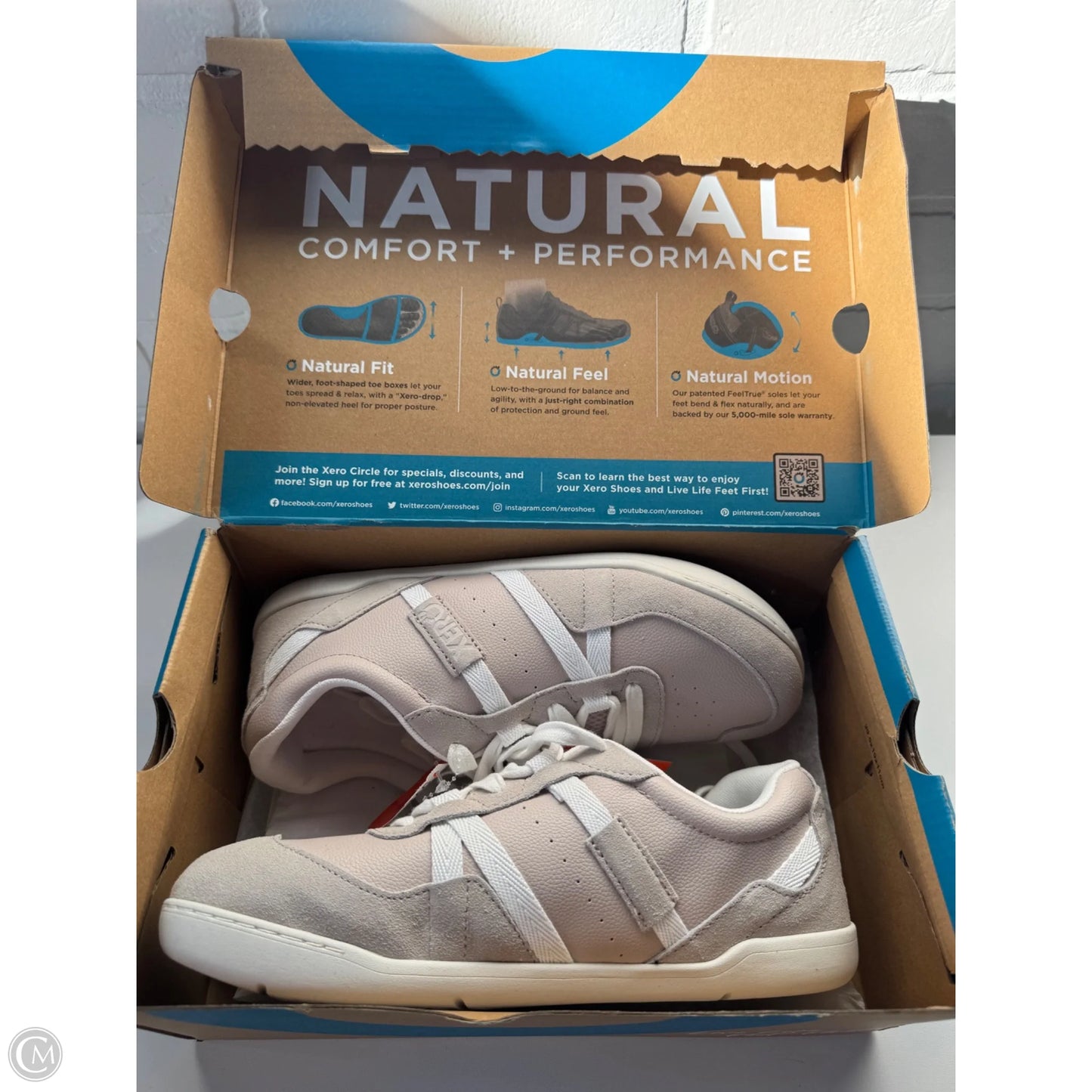 Shoes Sneakers By Cmc In Pink & White, Size: 9