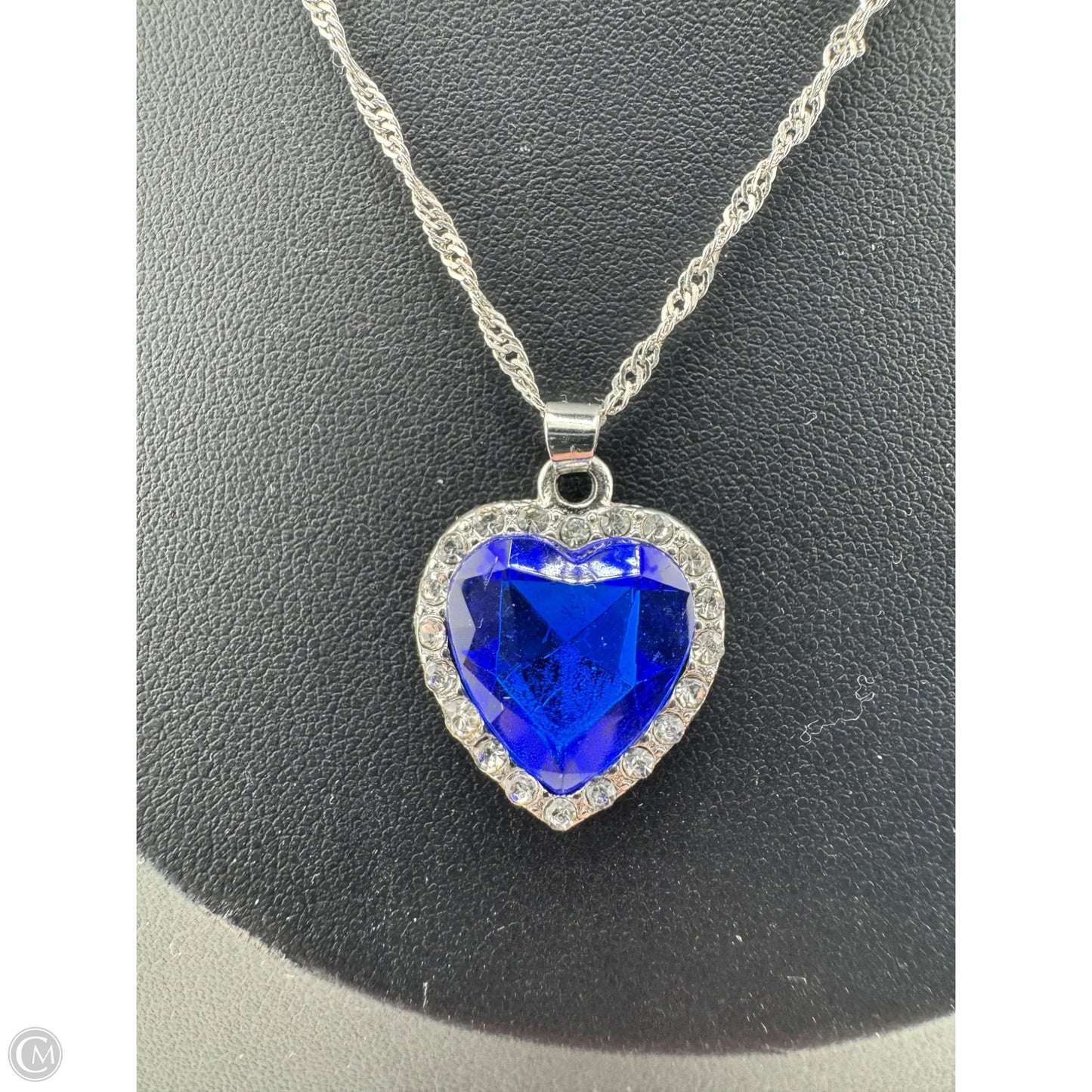 Necklace Pendant By Clothes Mentor