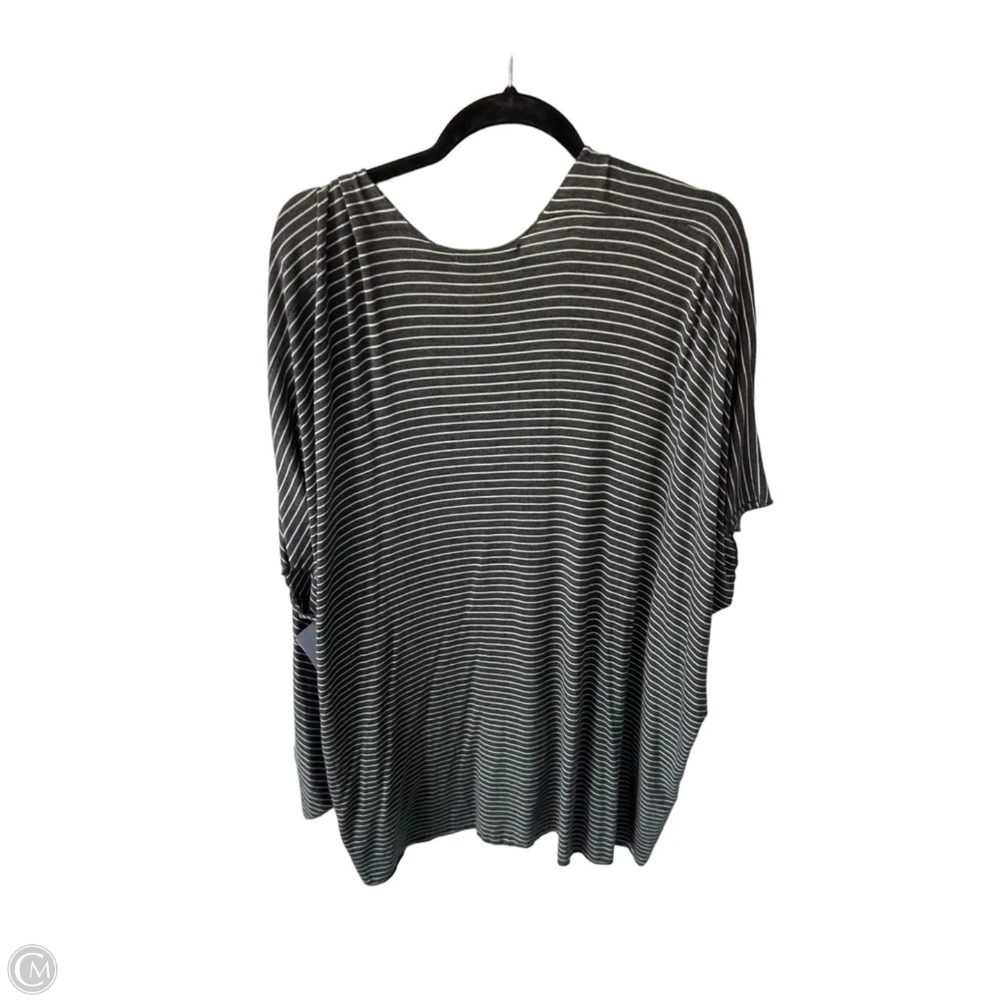Kimono By Chris And Carol In Grey & White, Size: S