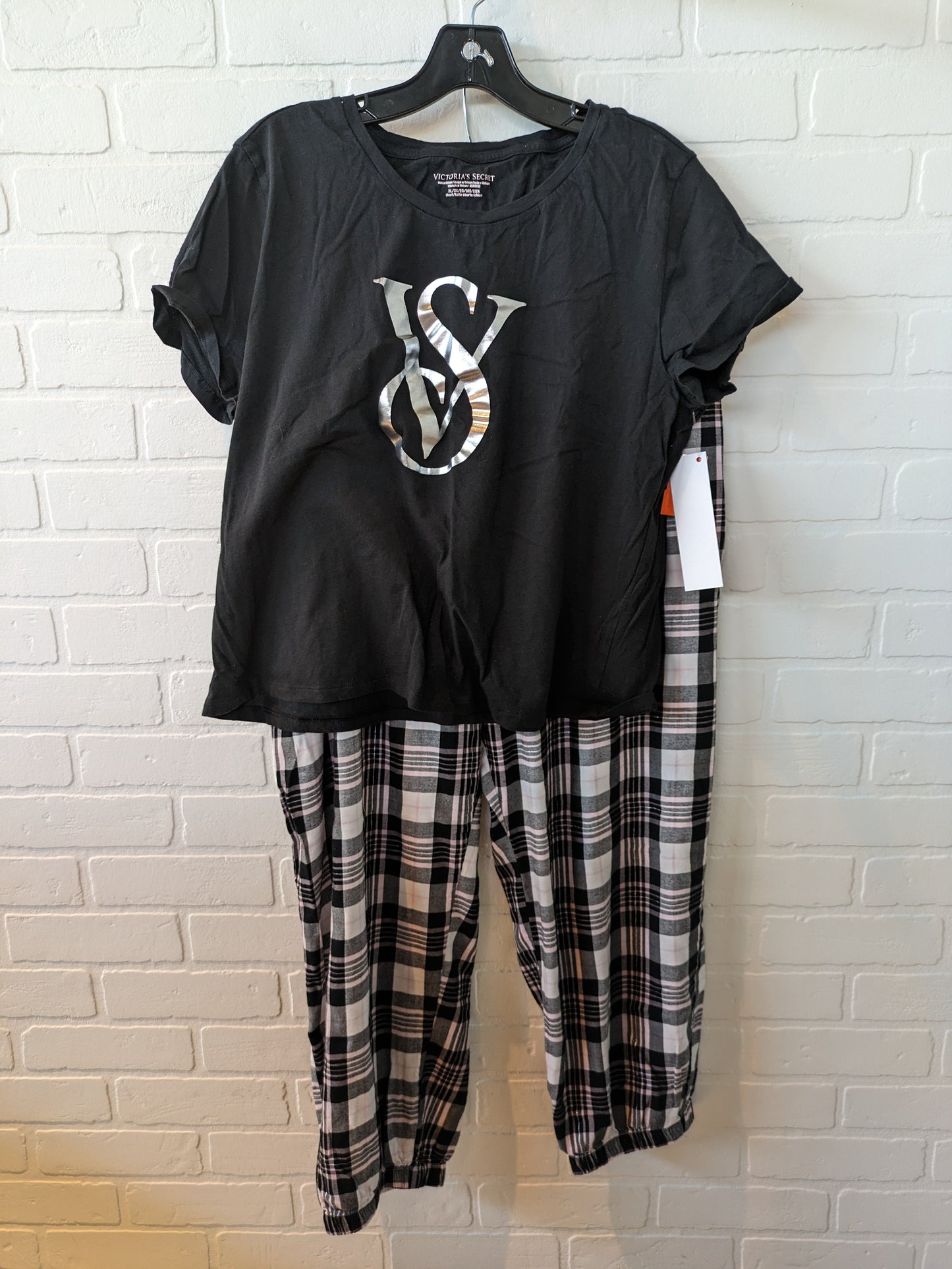 Pajamas 2pc By Victorias Secret Size: Xl
