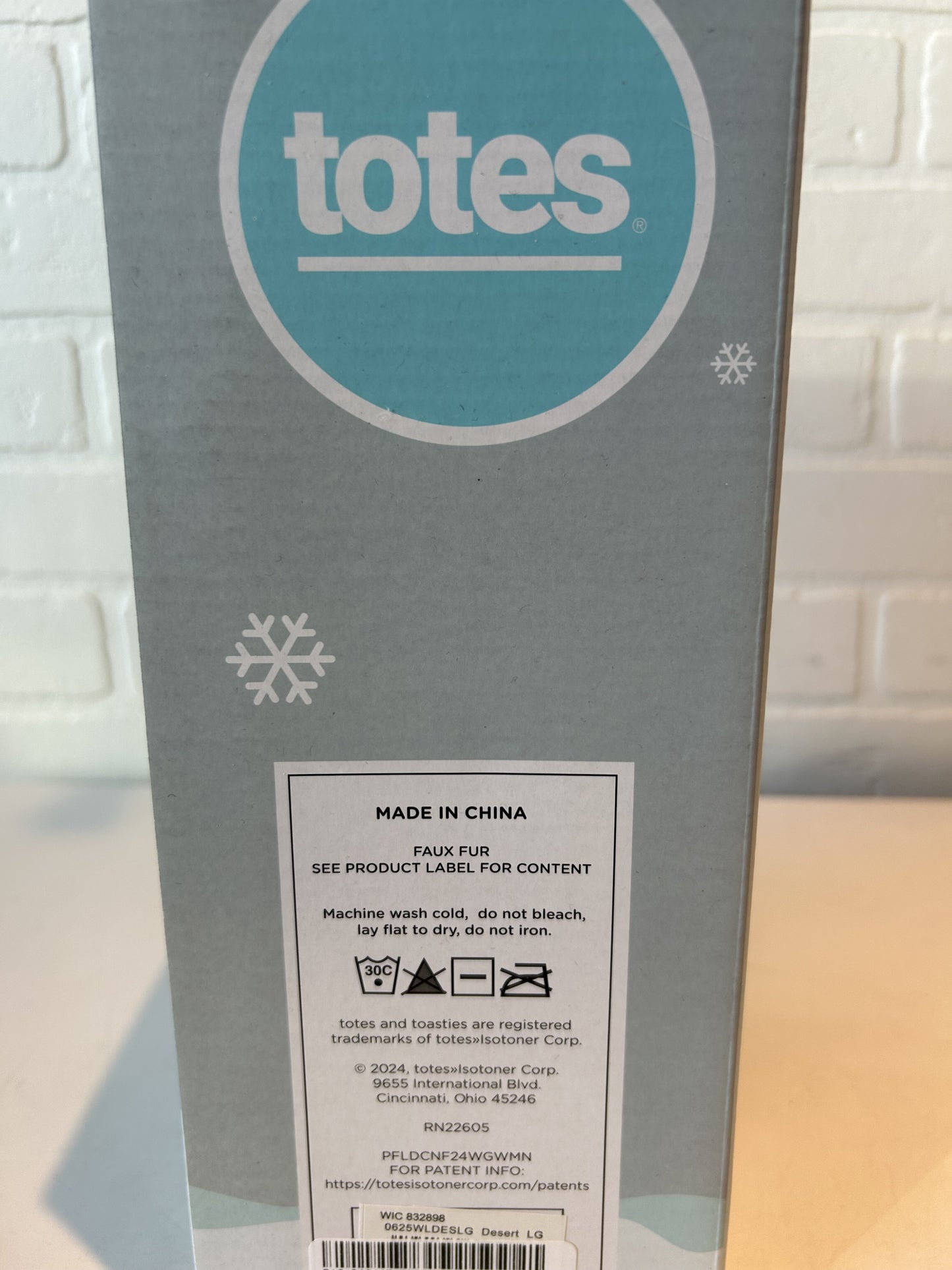Slippers By Totes