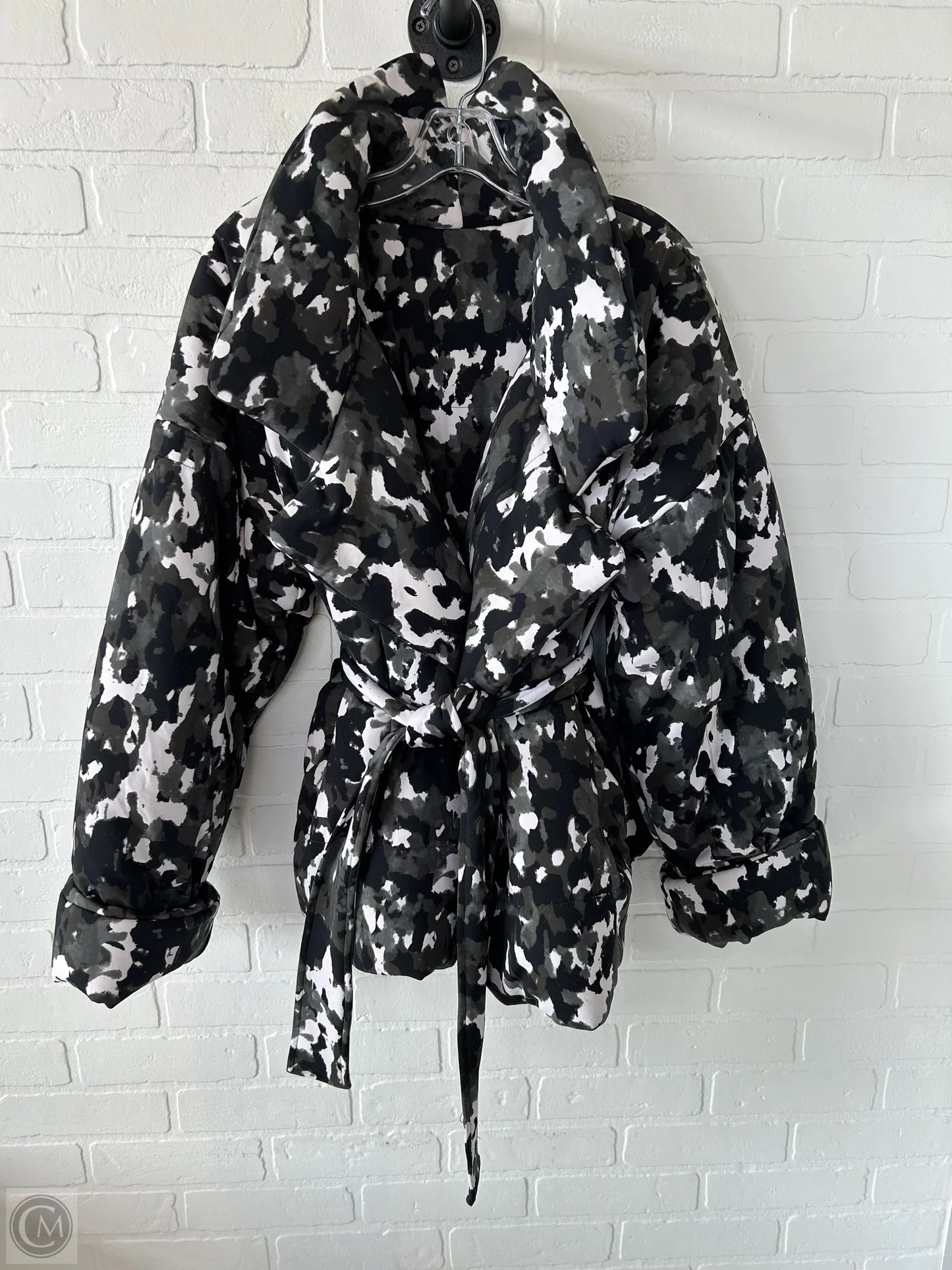 Jacket Puffer & Quilted By Norma Kamali In Camouflage Print, Size: M