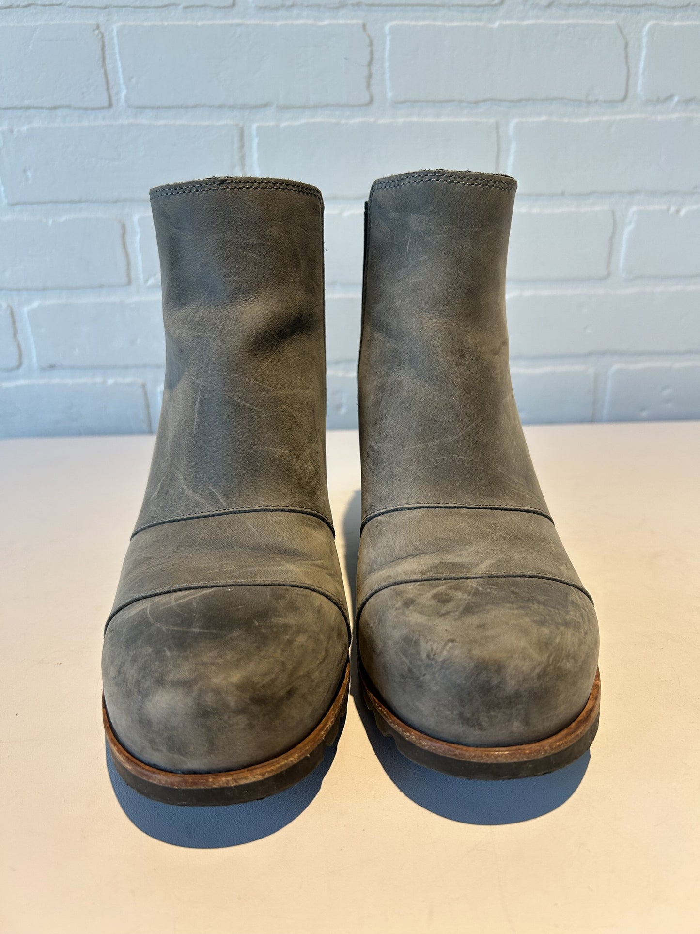 Boots Ankle Heels By Sorel Size: 9