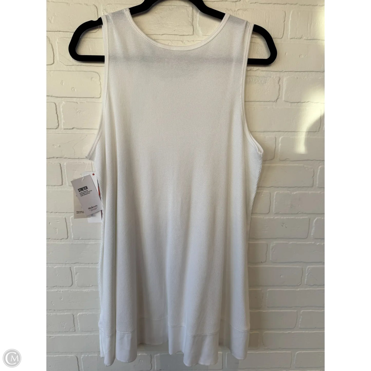 Top Sleeveless Basic By Style And Company Sport In White, Size: 1x
