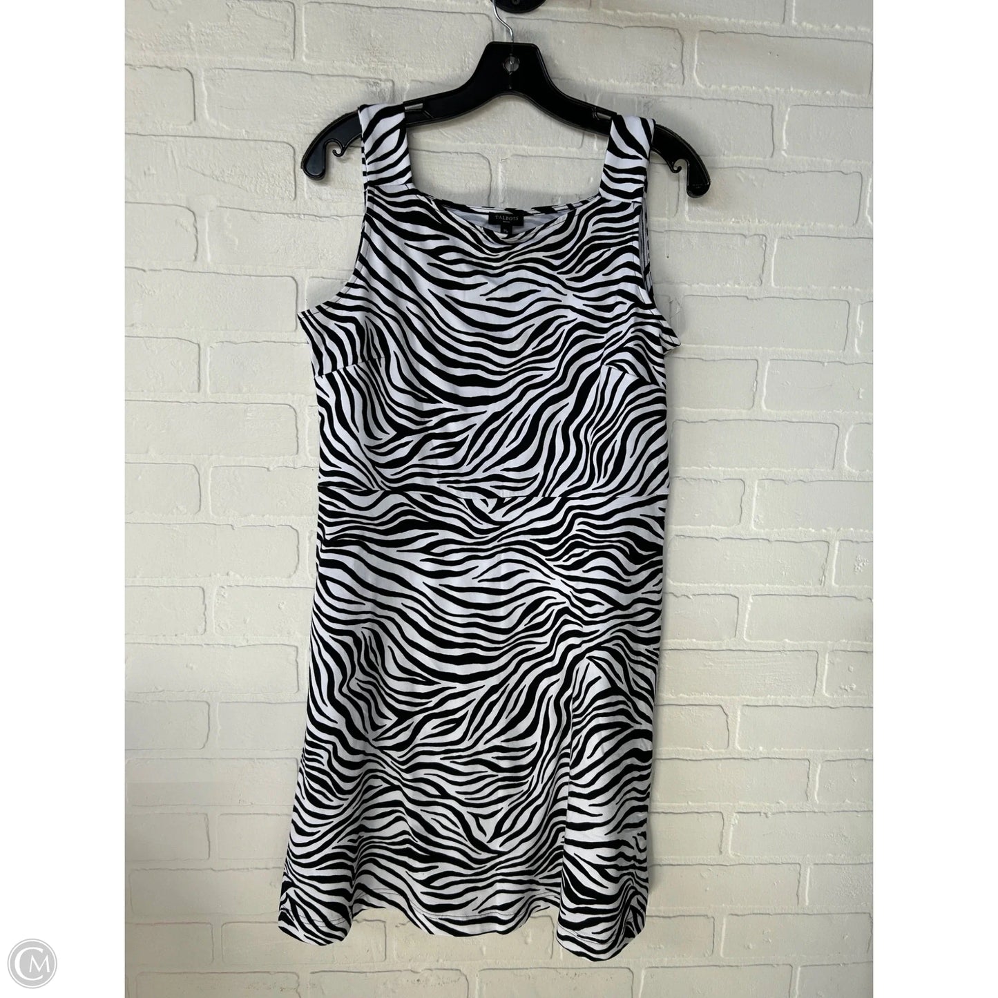 Dress Casual Short By Talbots In Black & White, Size: Mp