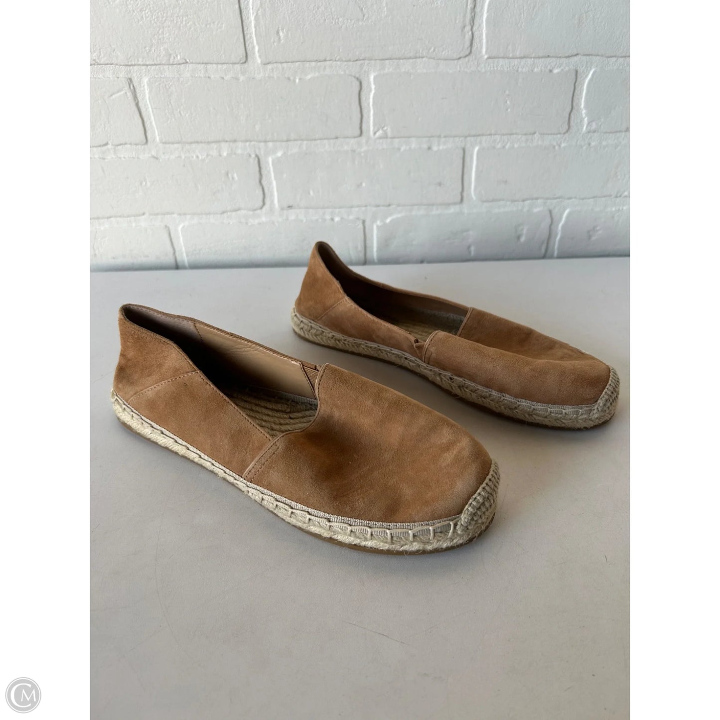 Shoes Flats By Banana Republic In Tan, Size: 7.5