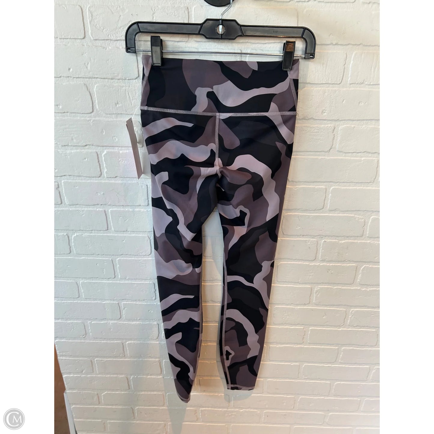 Athletic Leggings By Under Armour In Black & Grey, Size: 0