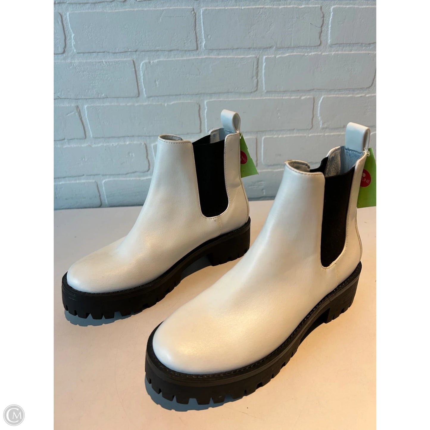 Boots Ankle Flats By Bp In Black & White, Size: 6