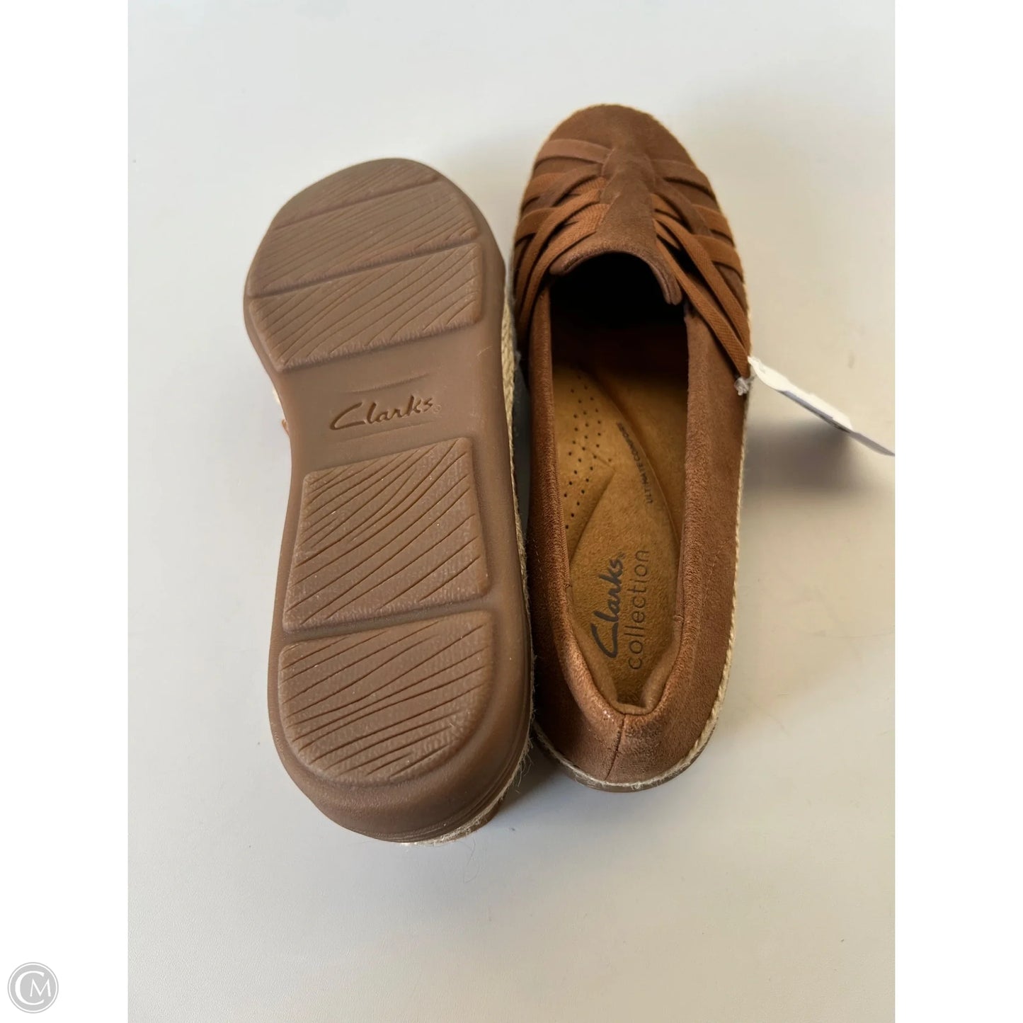 Shoes Flats By Clarks In Brown, Size: 8