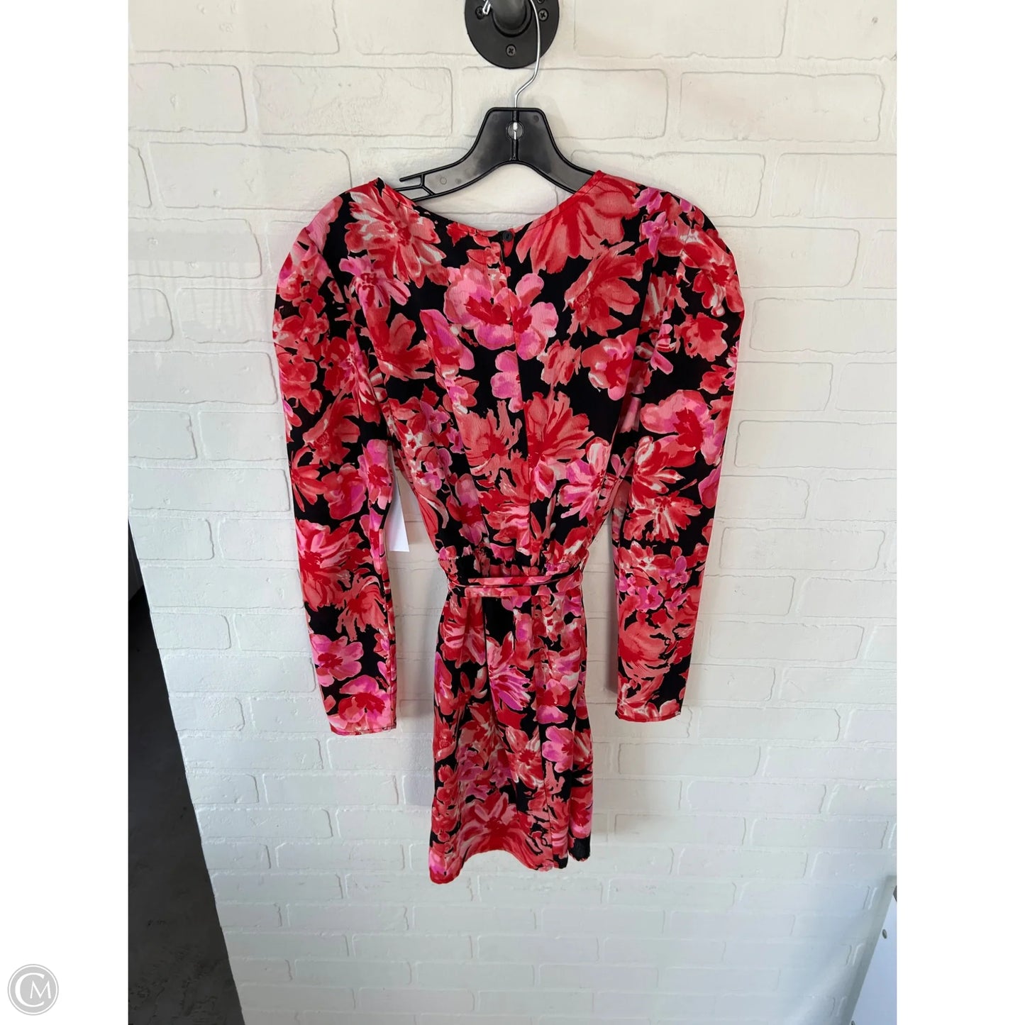 Dress Casual Short By Clothes Mentor In Black & Red, Size: M