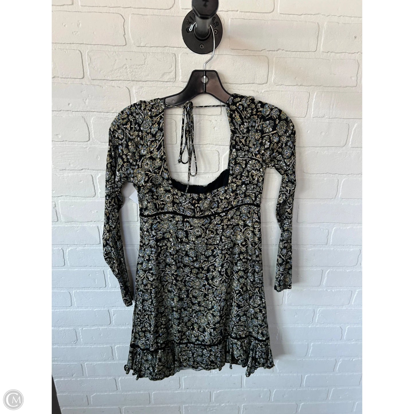 Dress Casual Short By Free People In Black & Green, Size: Xs