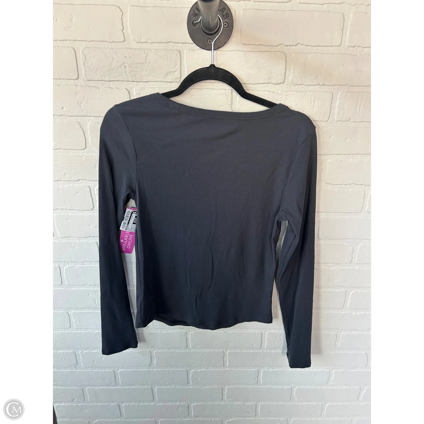 Athletic Top Long Sleeve Crewneck By Athleta In Grey, Size: M