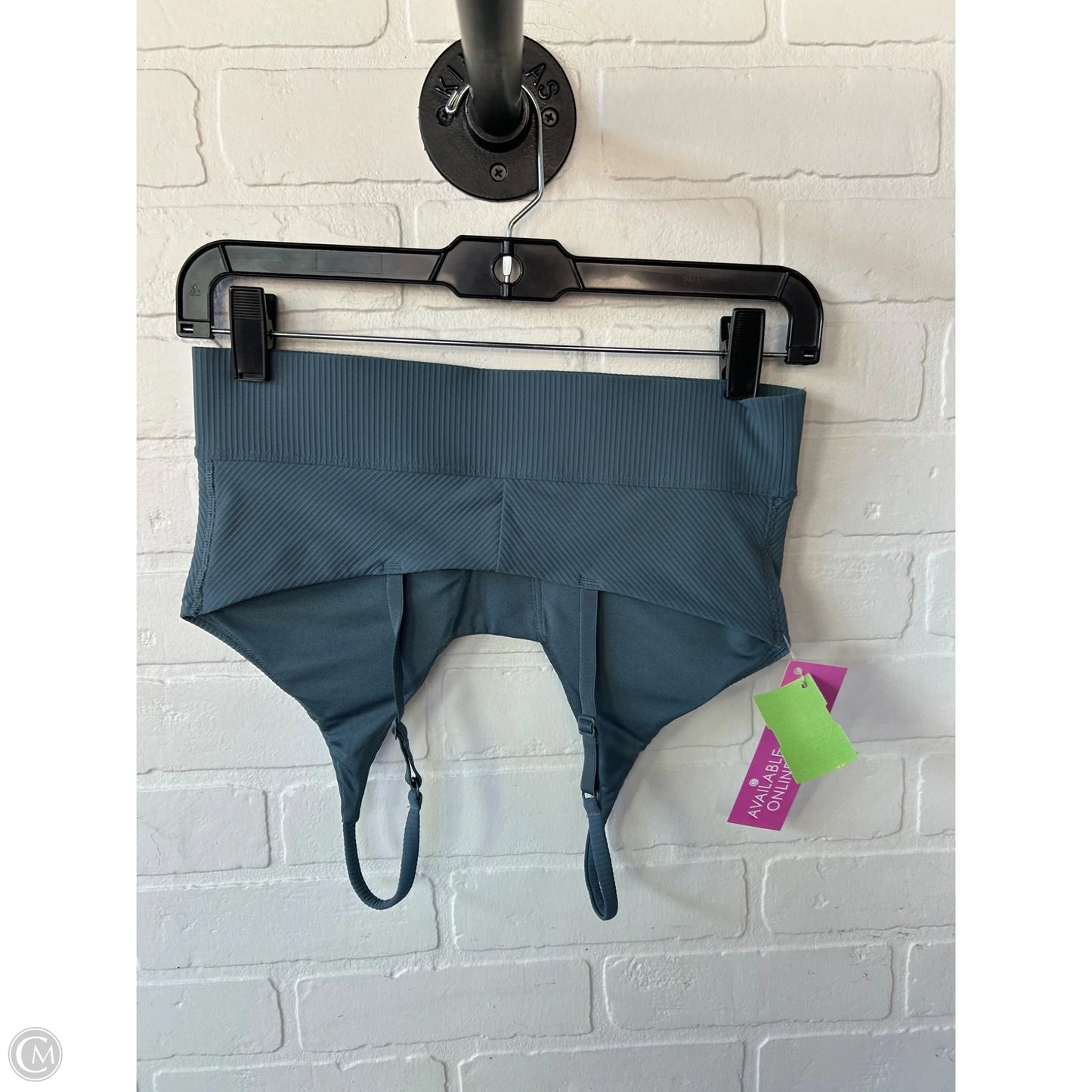 Athletic Bra By Old Navy In Grey, Size: S