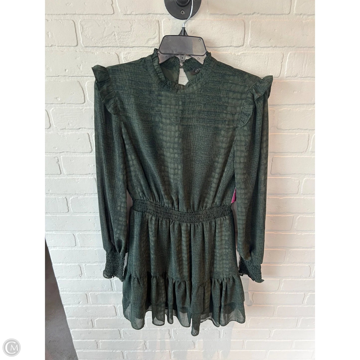 Dress Casual Short By Clothes Mentor In Green, Size: S