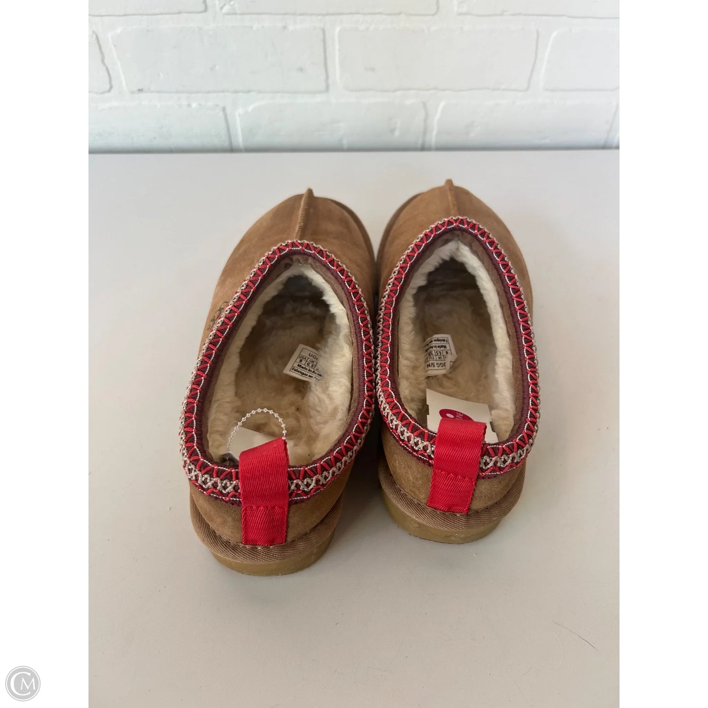 Slippers Designer By Ugg In Brown & Red
